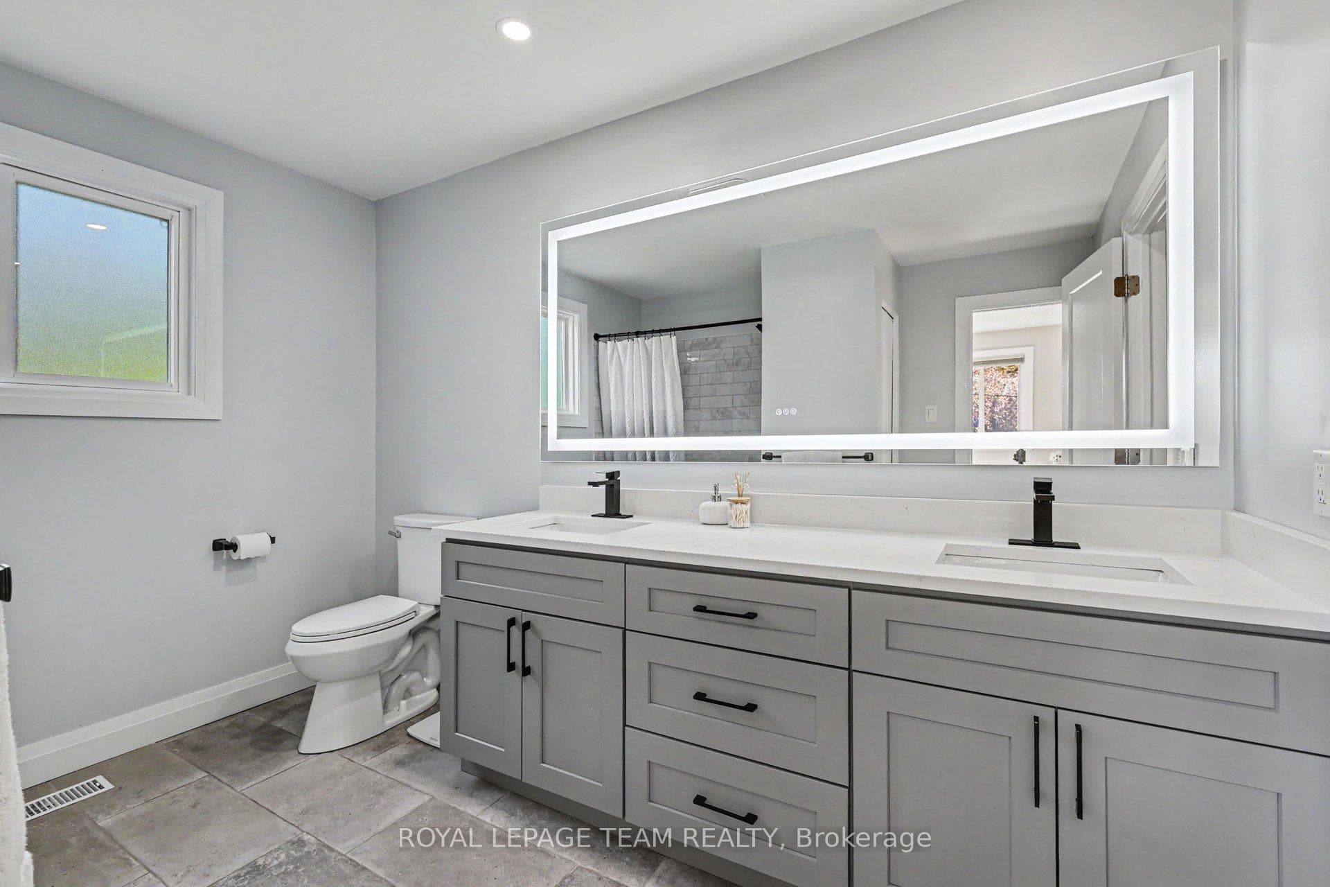 495 Edgeworth Avenue photo 16