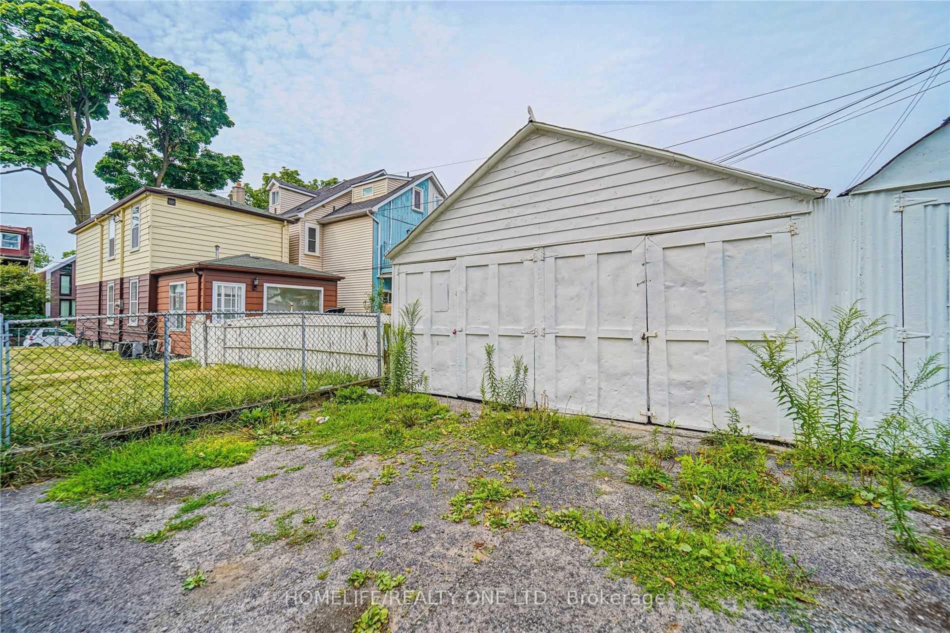 104 Benson Avenue Unit Upper photo 25