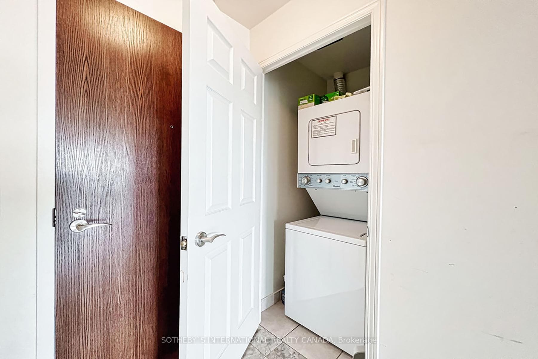 339 Rathburn Road Unit 1012 photo 20