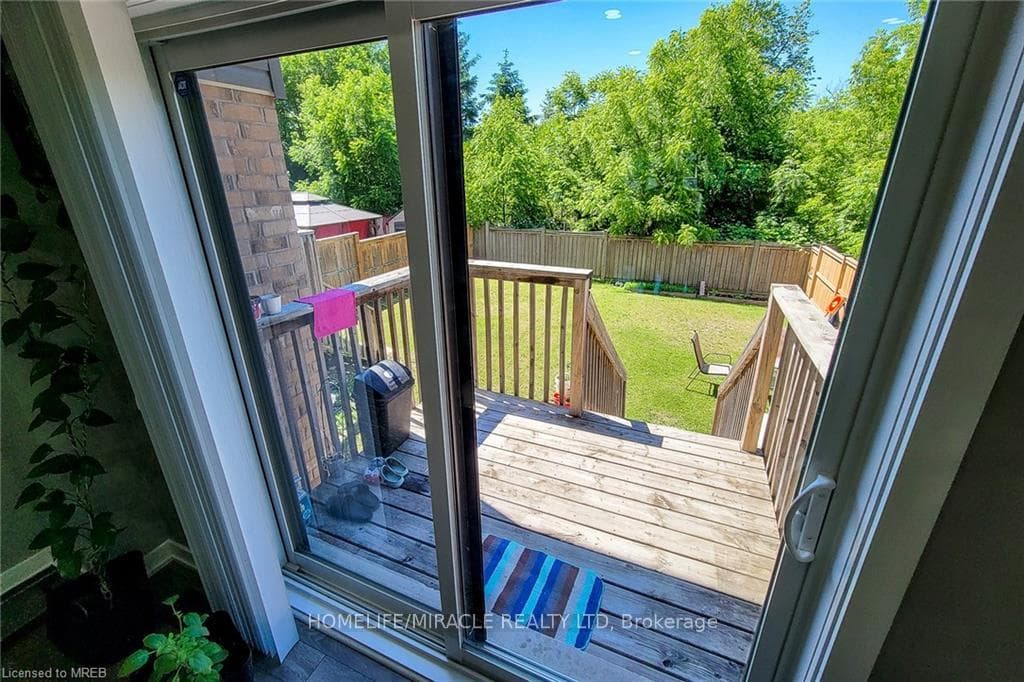 52 Crafter Crescent photo 20