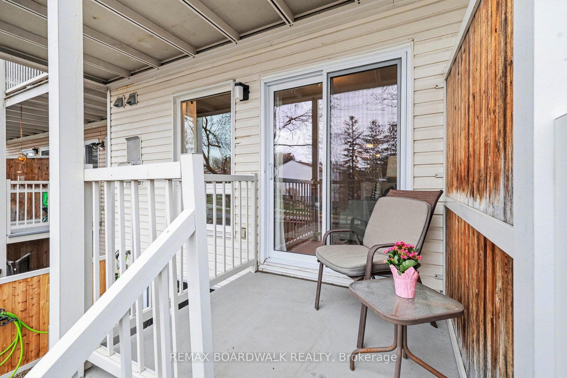1607 Locksley Lane photo 22