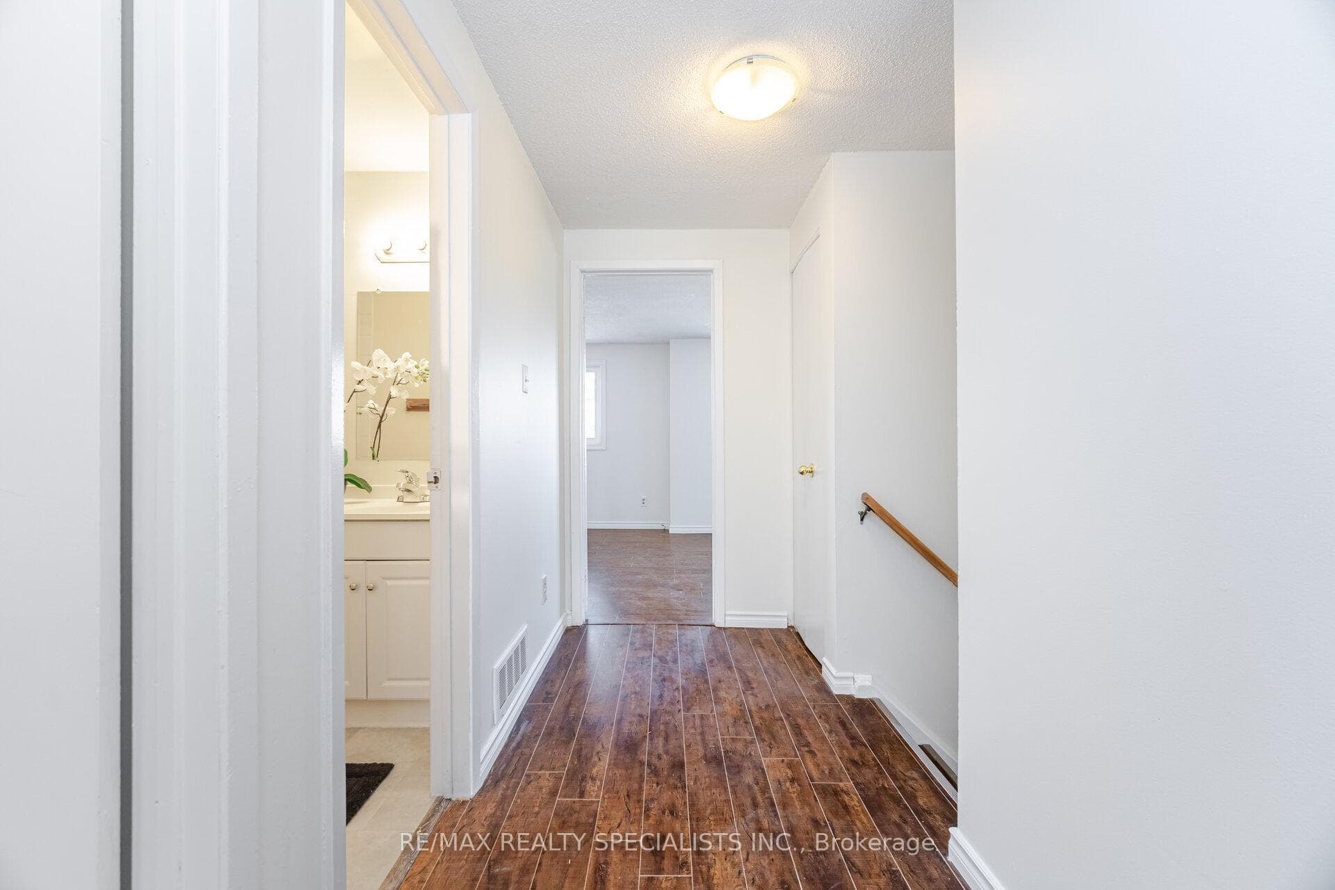 6449 Glen Erin Drive Unit 2 photo 17