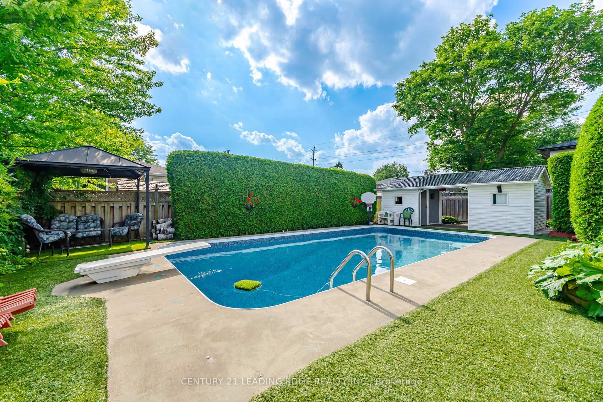108 Millard Street photo 22
