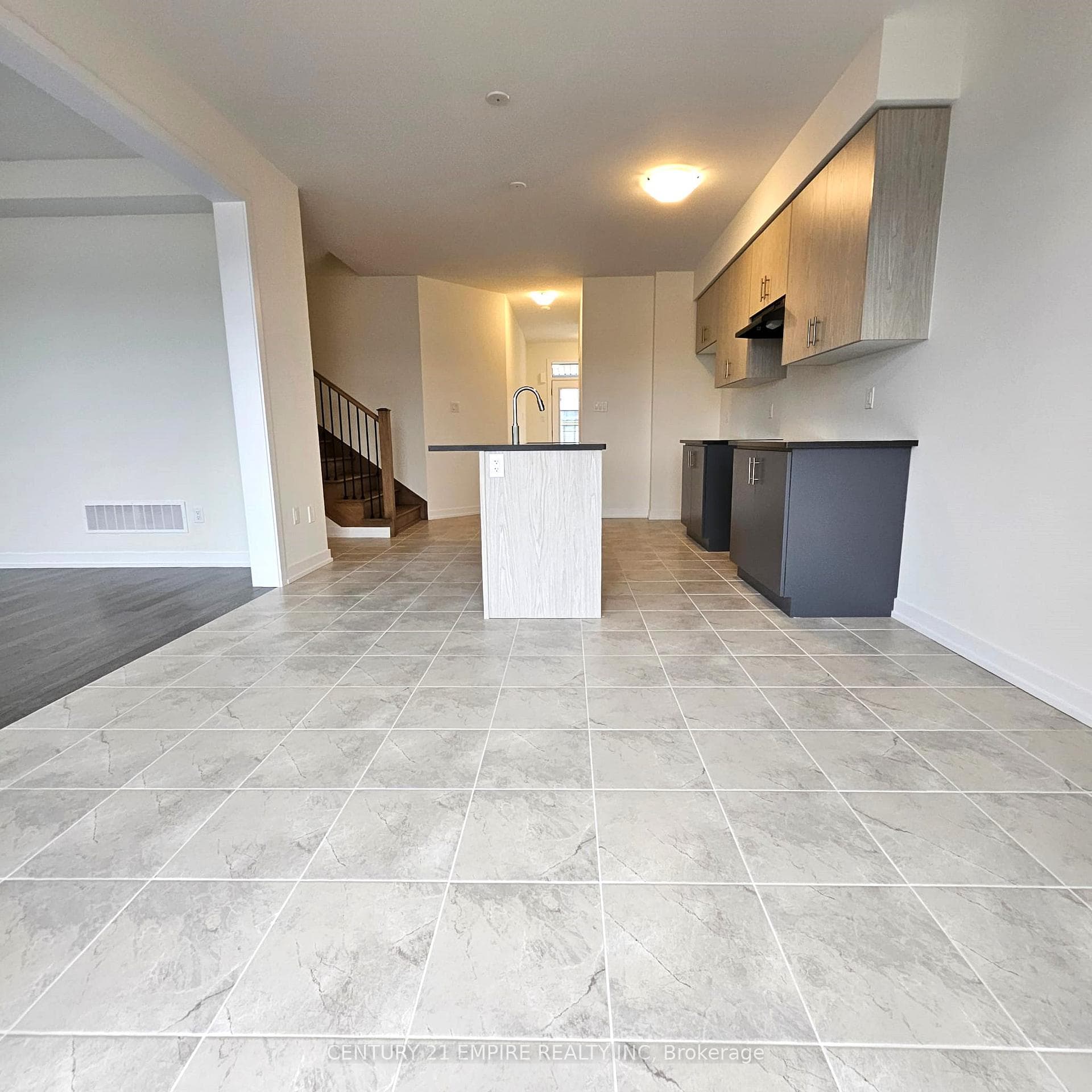 77 Monteith Drive photo 12