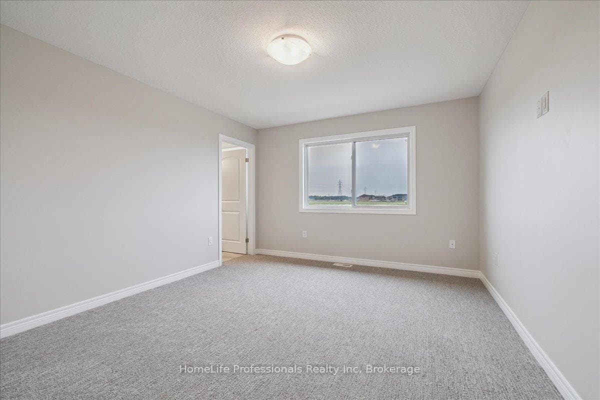 81 Elvira Way photo 18