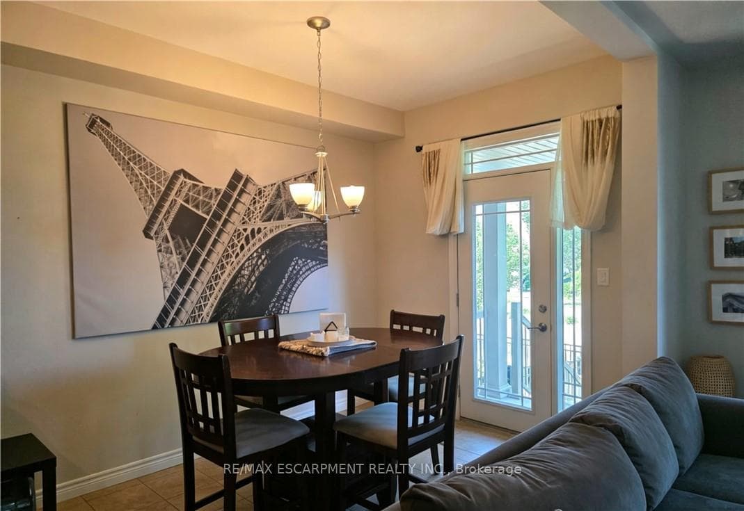 6 Chestnut Drive Unit 9 photo 5