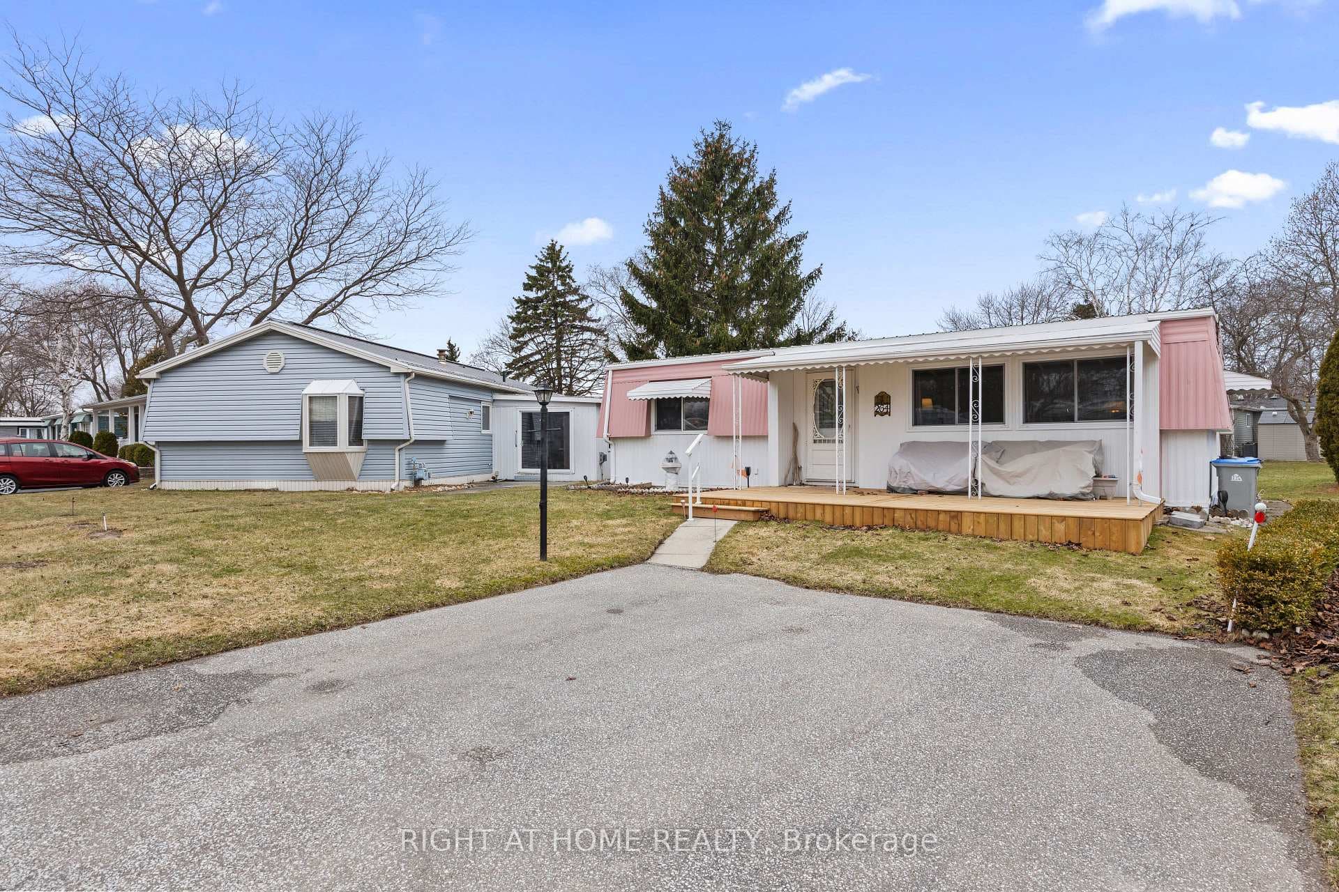 264 Highland Springs N/A photo 34