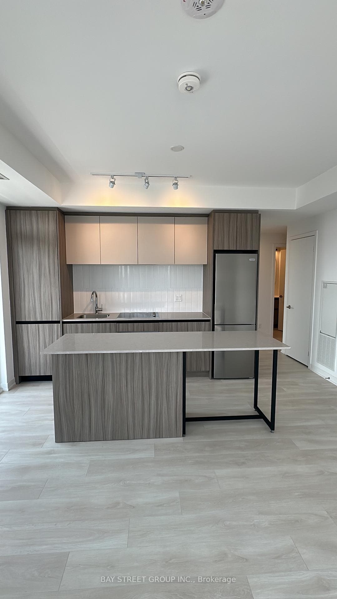 7950 Bathurst Street Unit 2111 photo 9