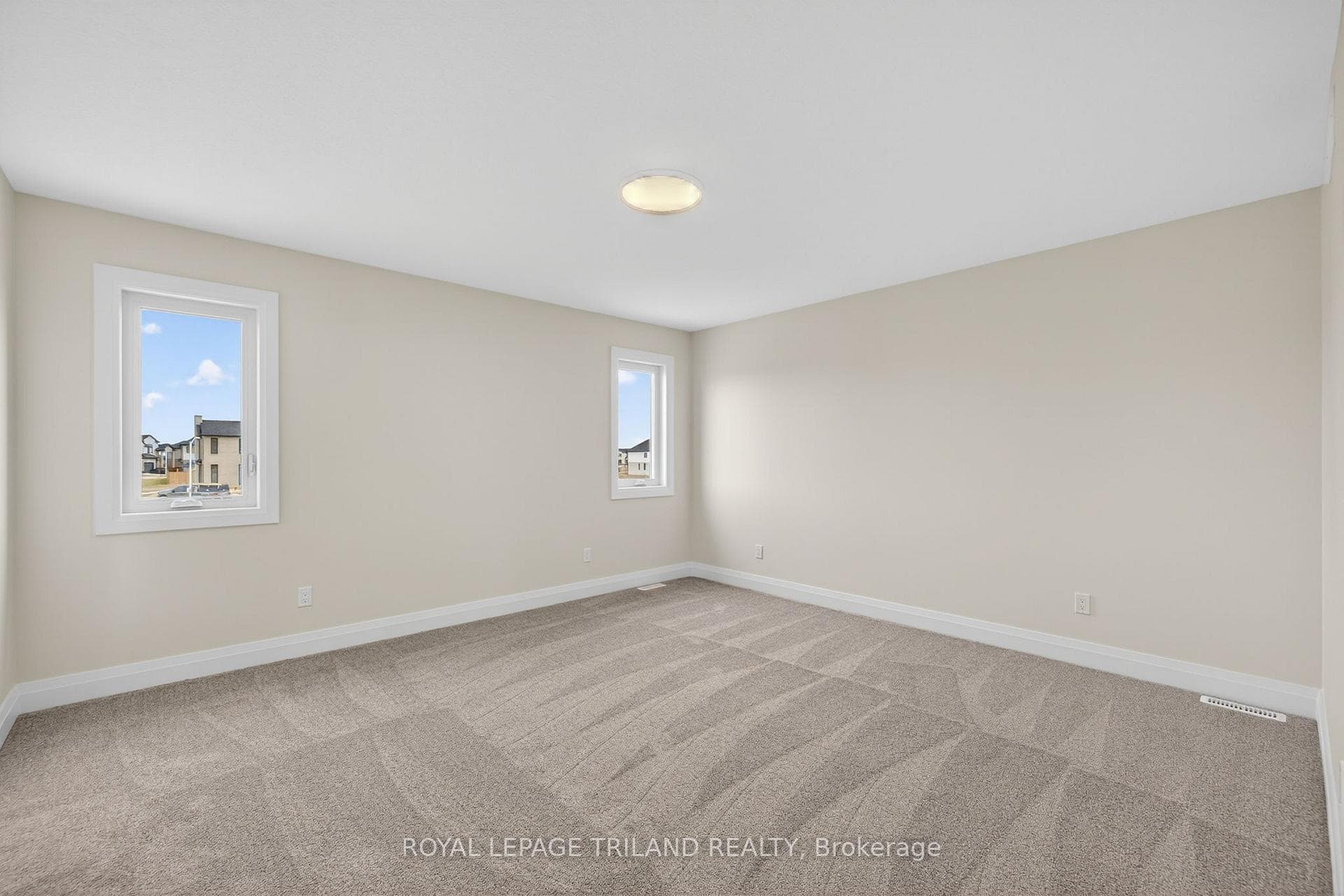28 Allister Drive photo 20