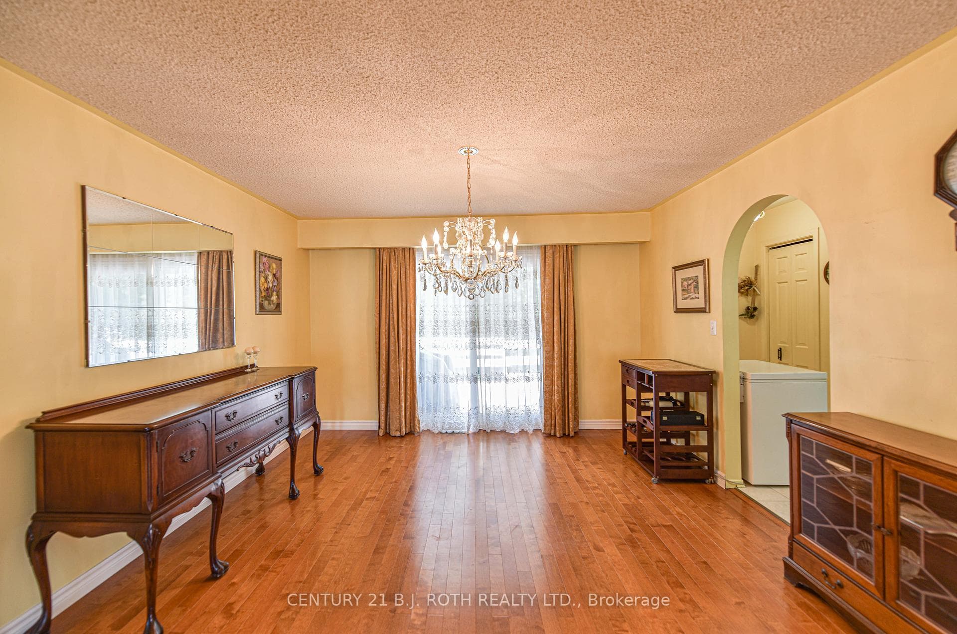 434 Bay Street photo 21