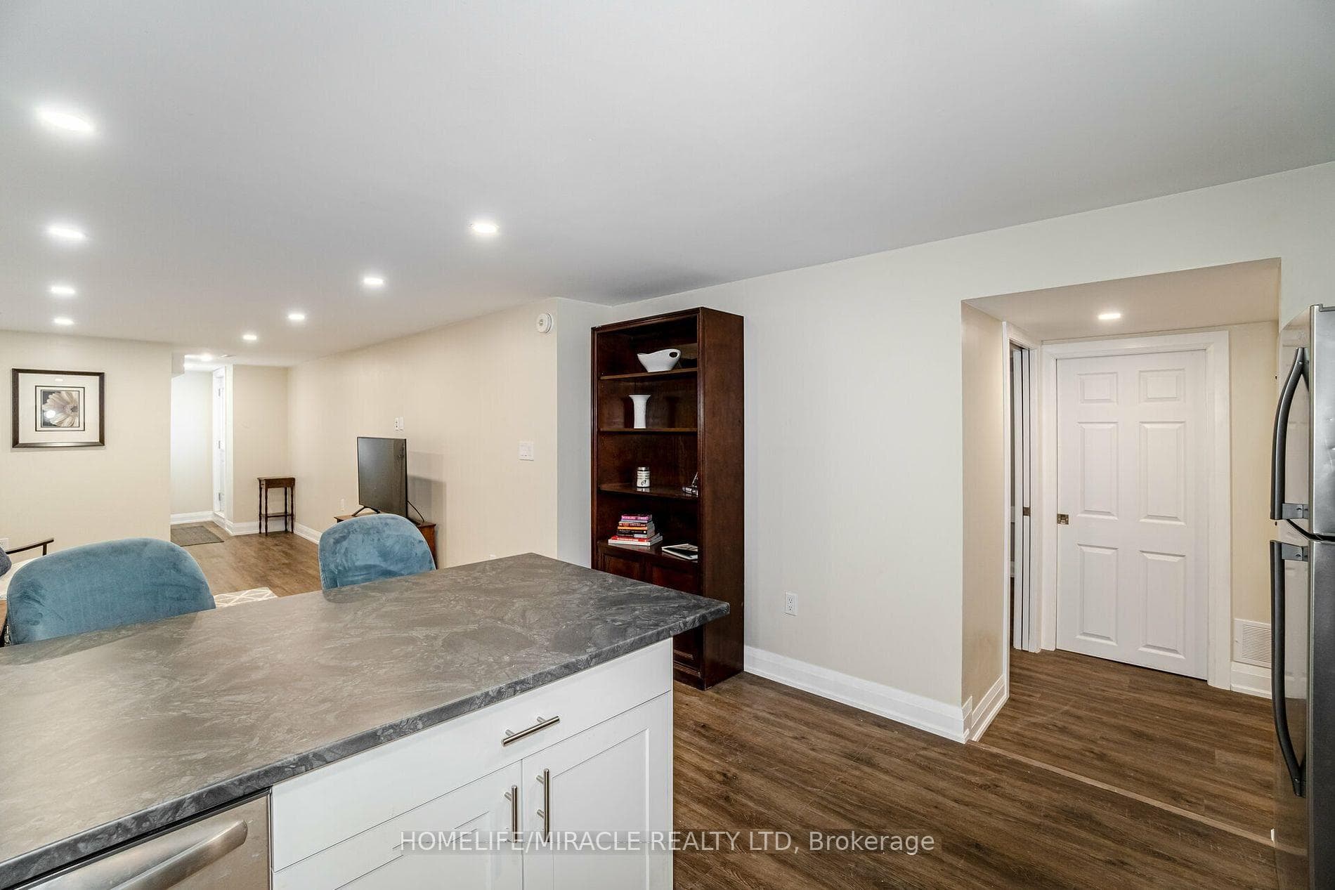 18 Prouse Drive photo 9