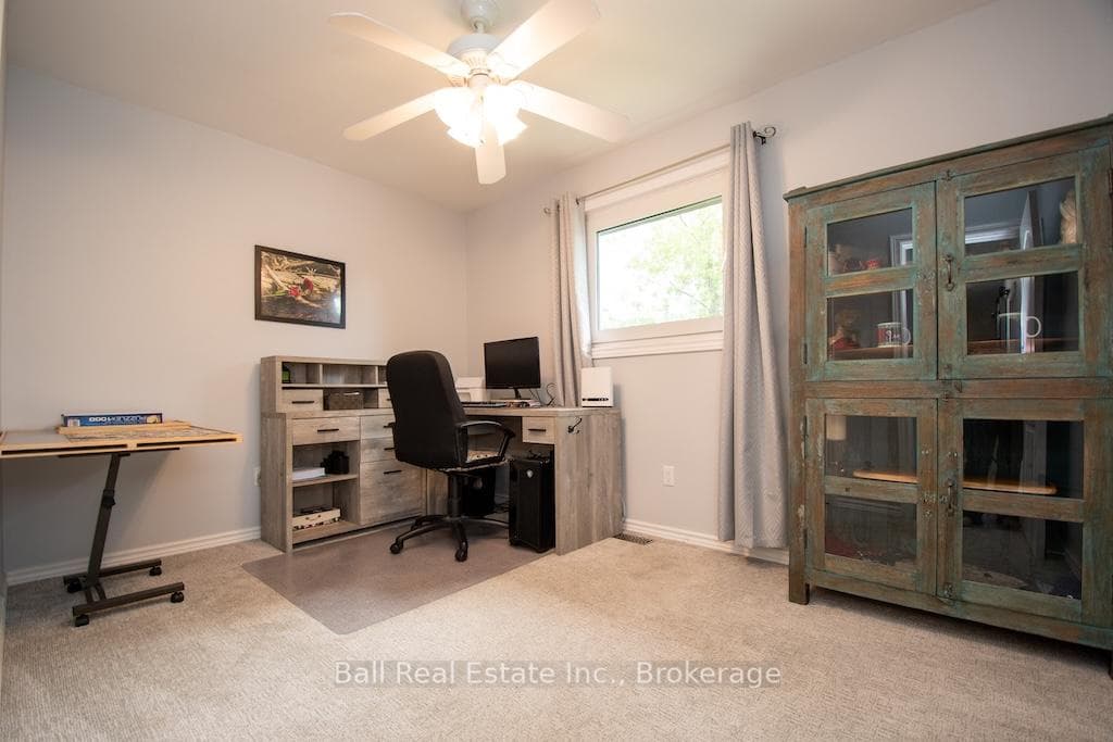 12 Lakefield Court photo 22