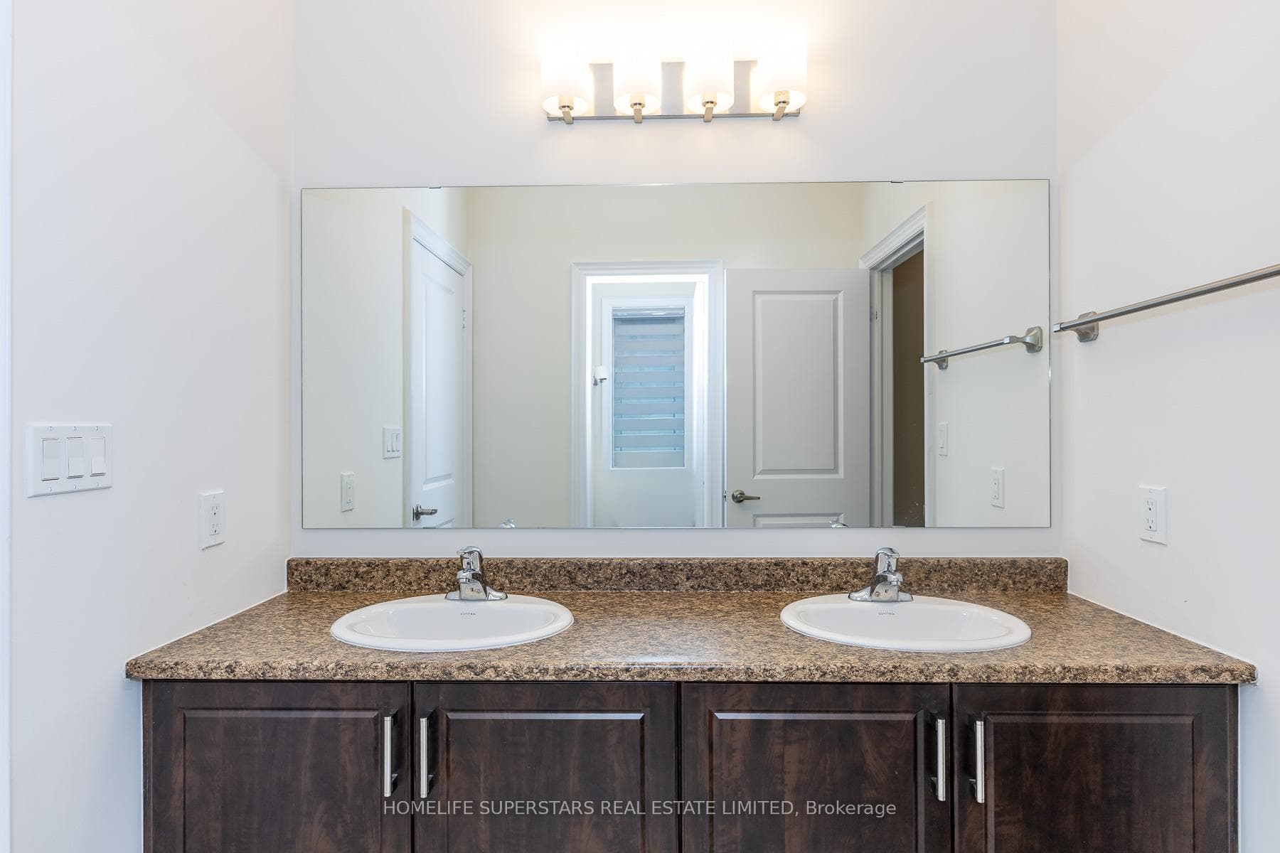 1188 Stag Hollow photo 44