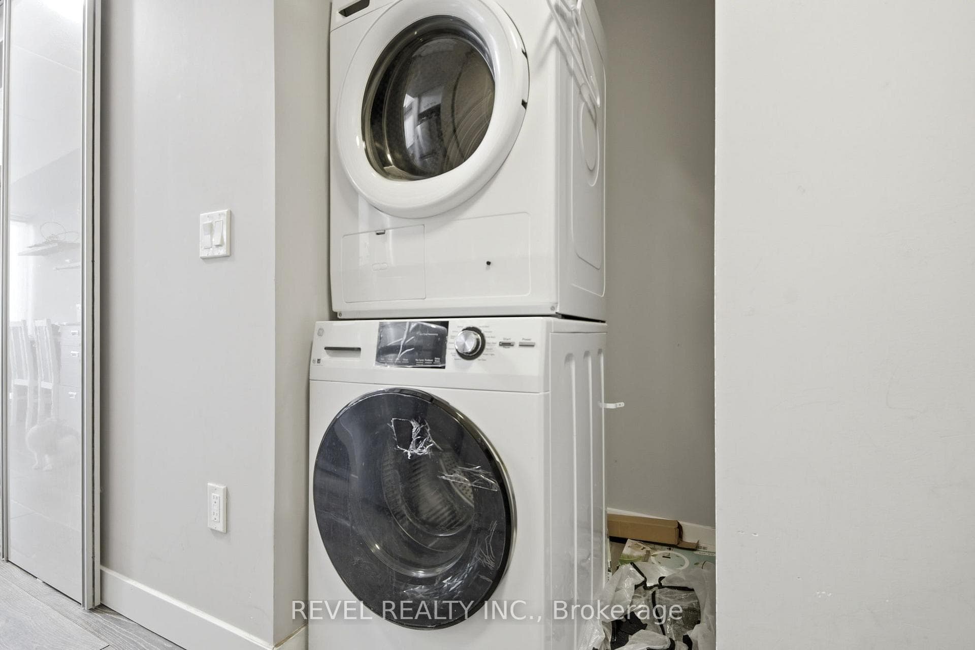 308 Lester Street Unit 426 photo 6