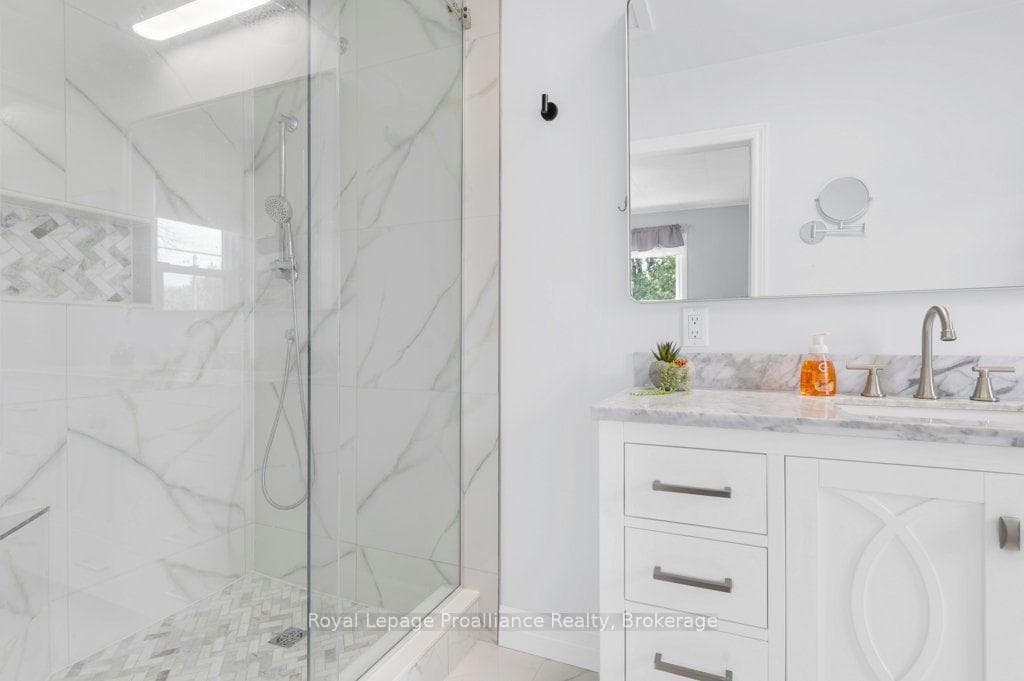425 Rosebush Road photo 26