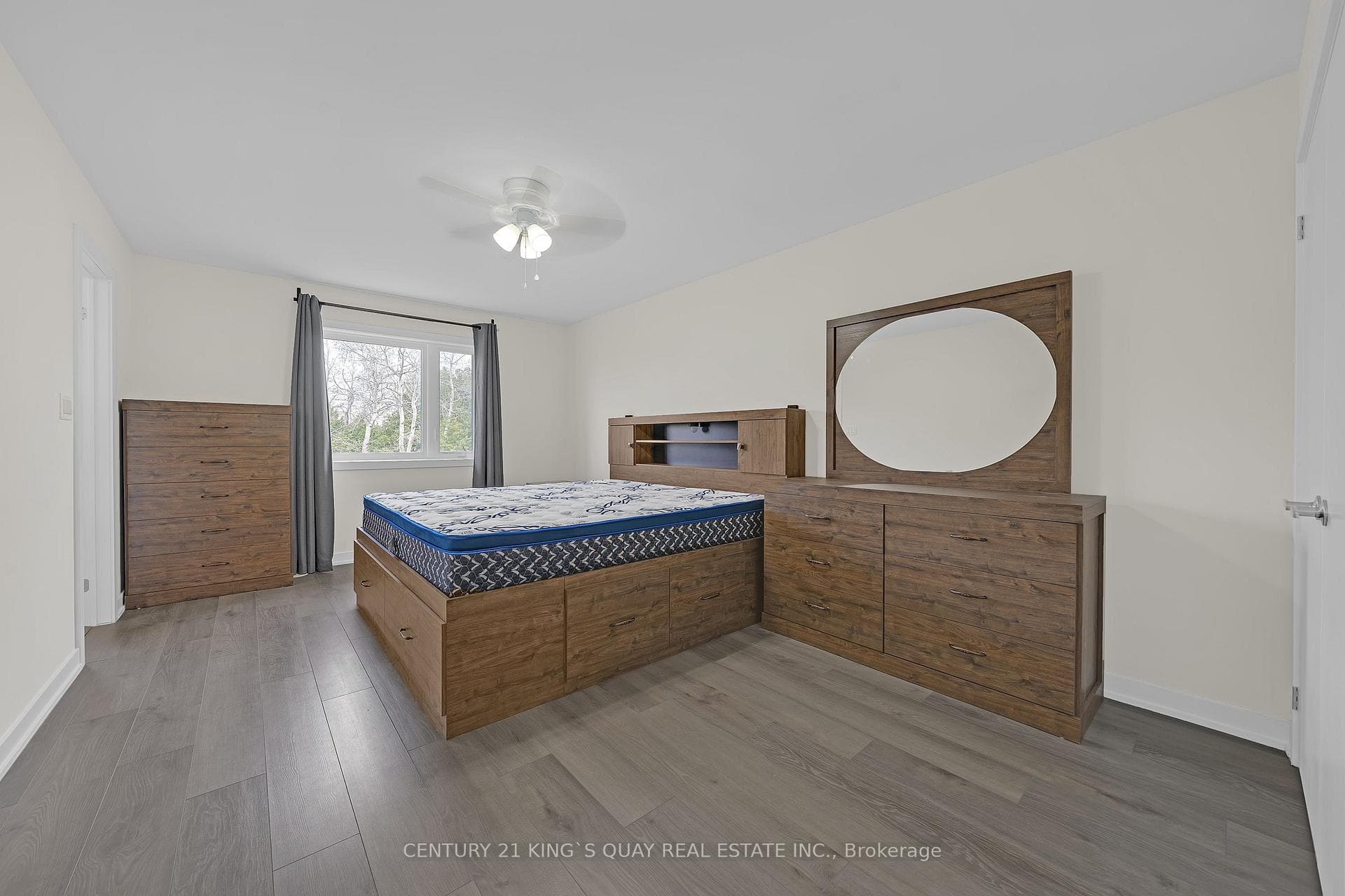 250 Finch Avenue Unit 33 photo 25