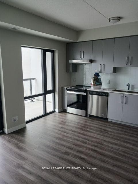 15 QUEEN Street Unit 1301 photo 9
