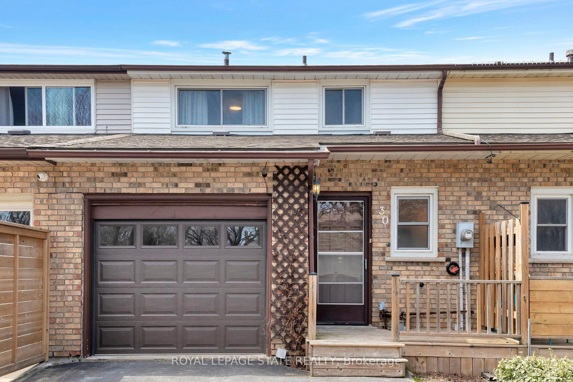 30 Silvervine Drive photo 1