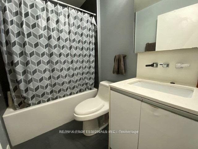 8 Gladstone Avenue Unit 611 photo 20