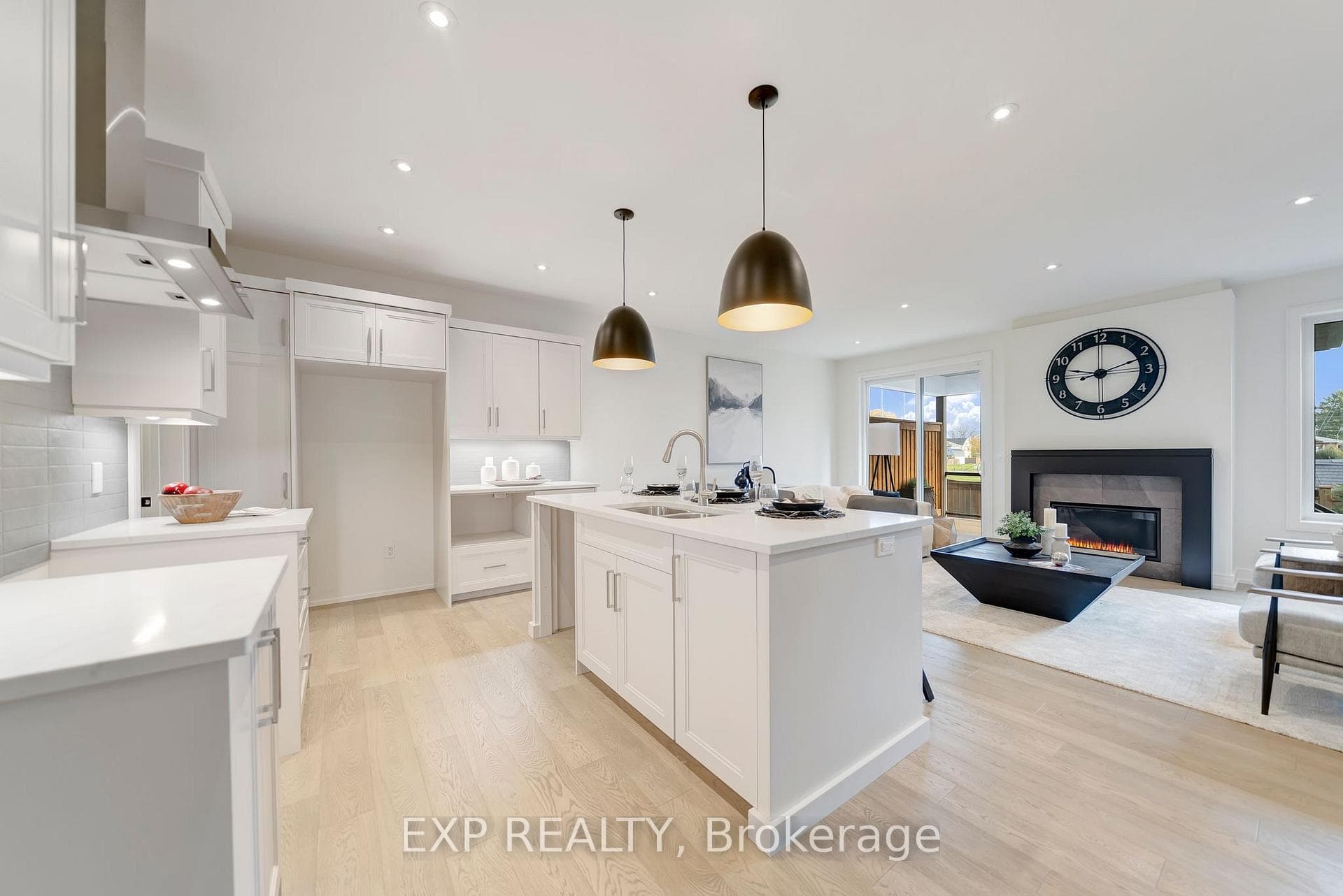24 Grapeview Drive Unit 14 photo 10