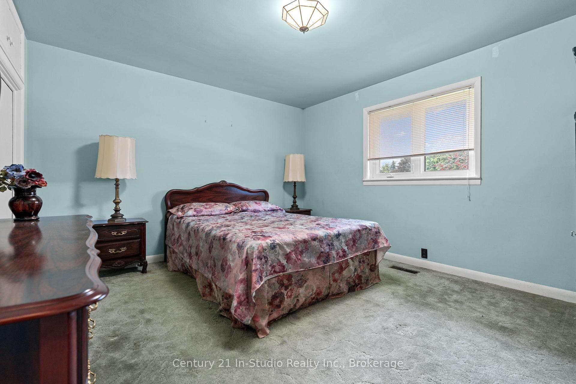 361 8th Avenue photo 24