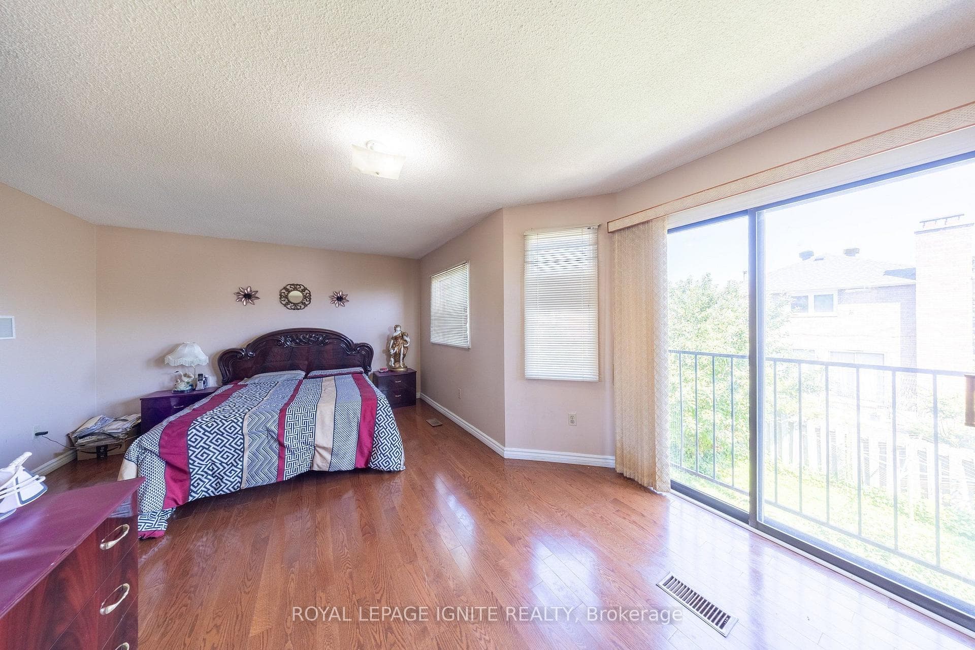 3694 Ellesmere Road photo 23