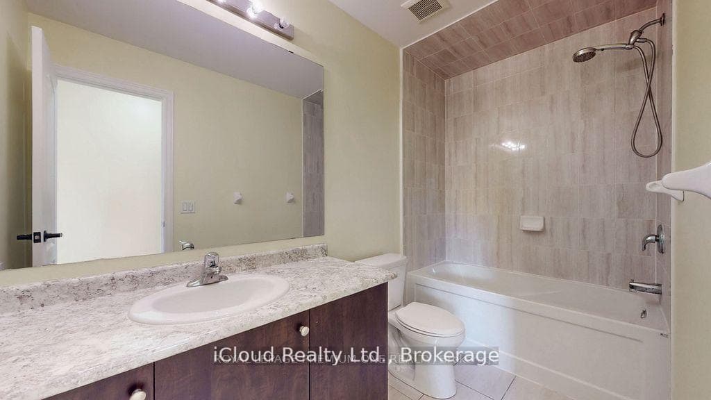 344 Ridley Crescent photo 31