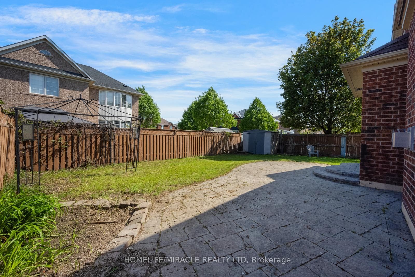 17 Latania Boulevard photo 50