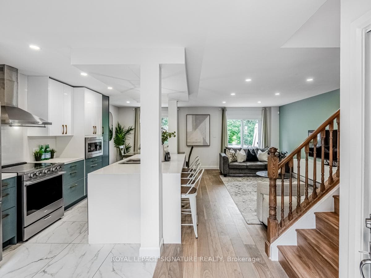 21 Mitchell Avenue photo 3