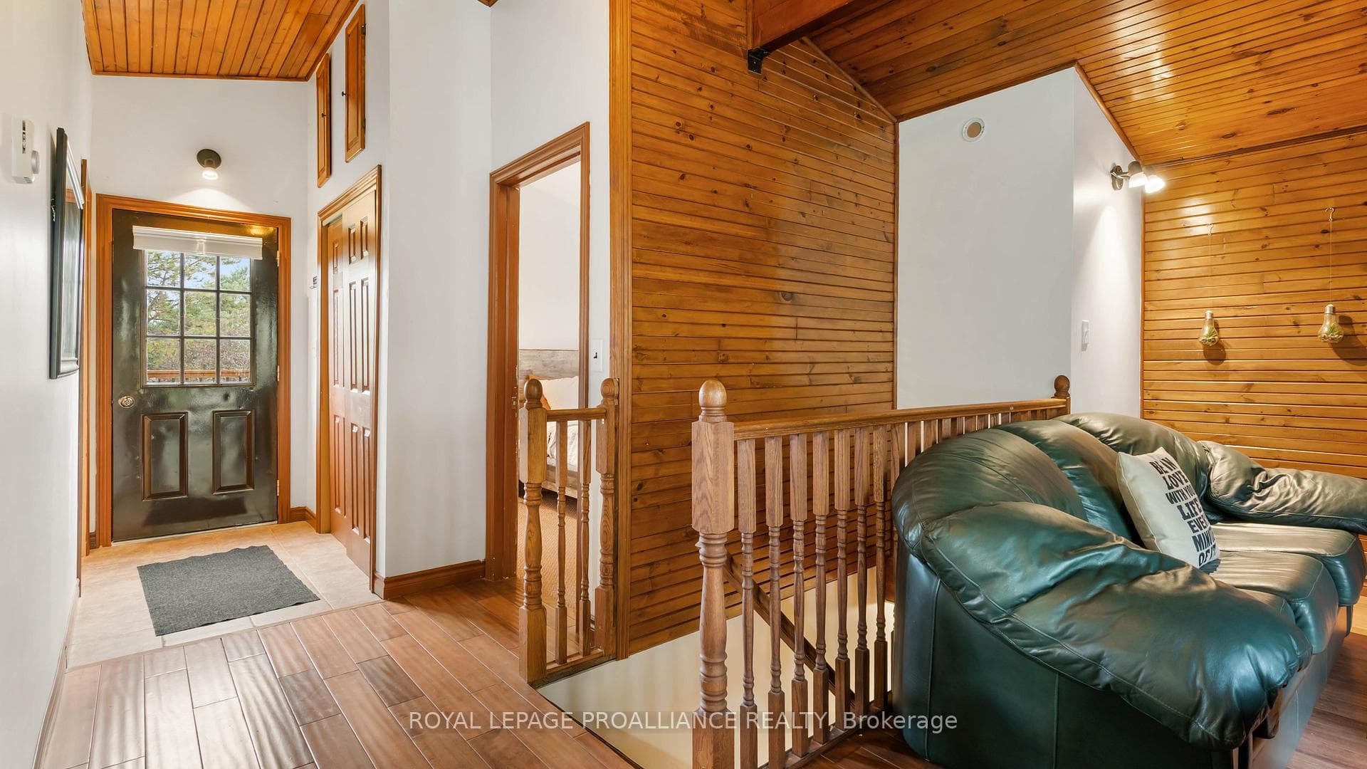 96 Bayview Drive photo 8