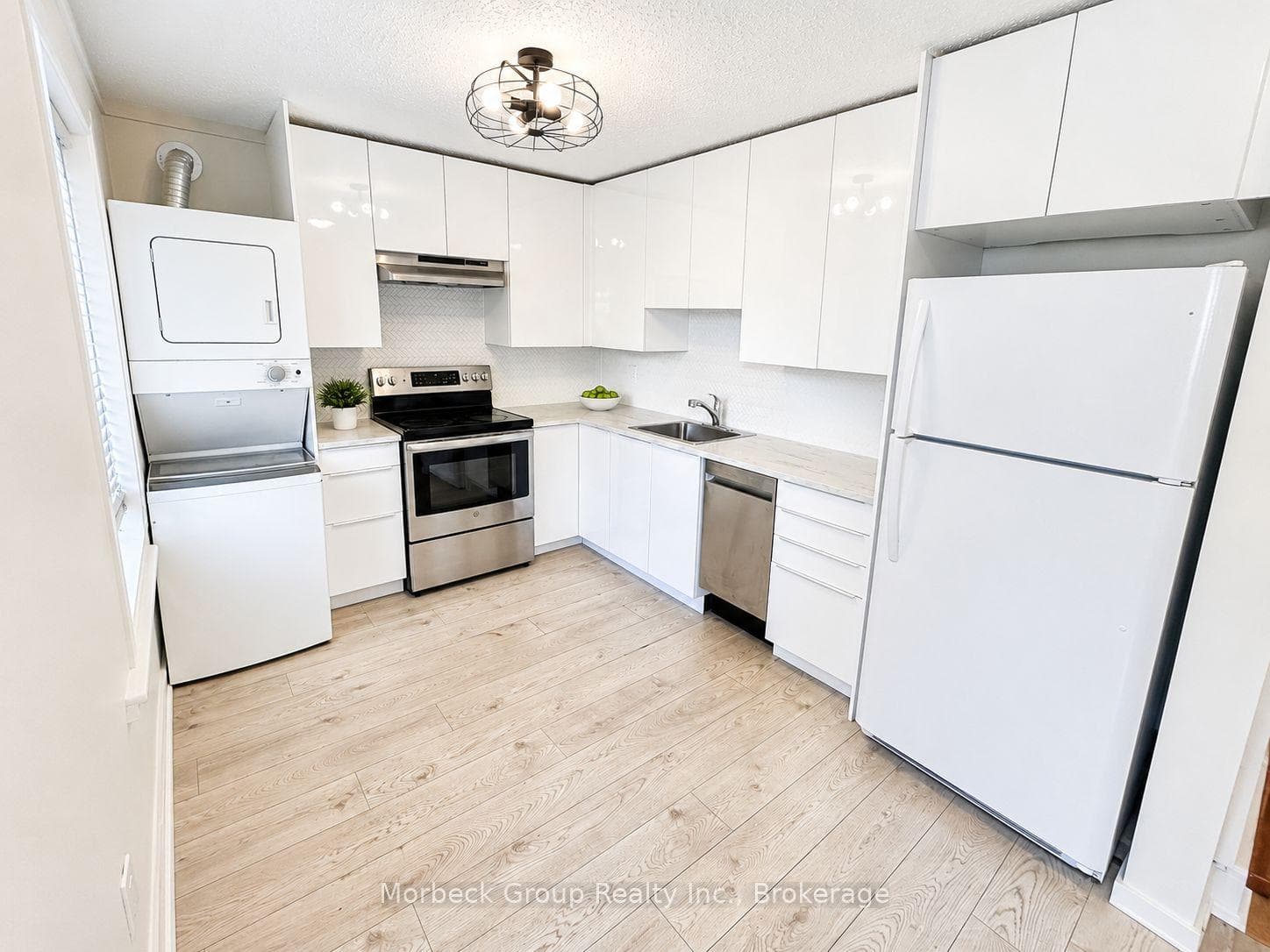 151 Lottridge Street Unit A photo 3