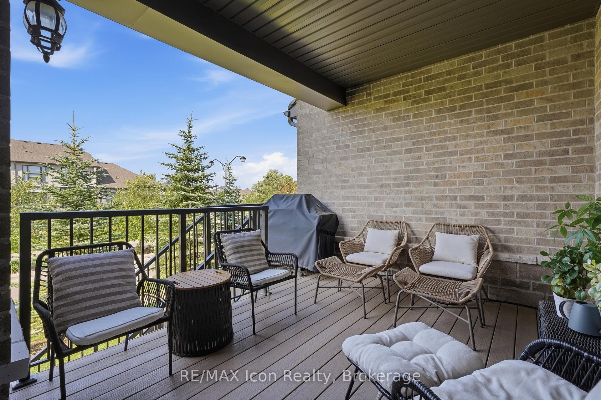 Covered deck