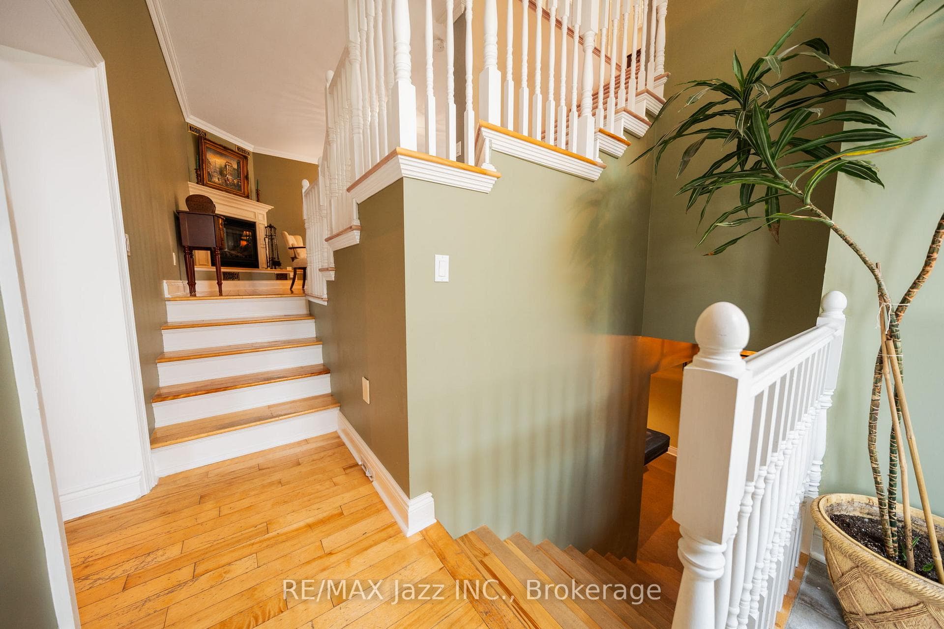 917 Byron Street photo 36