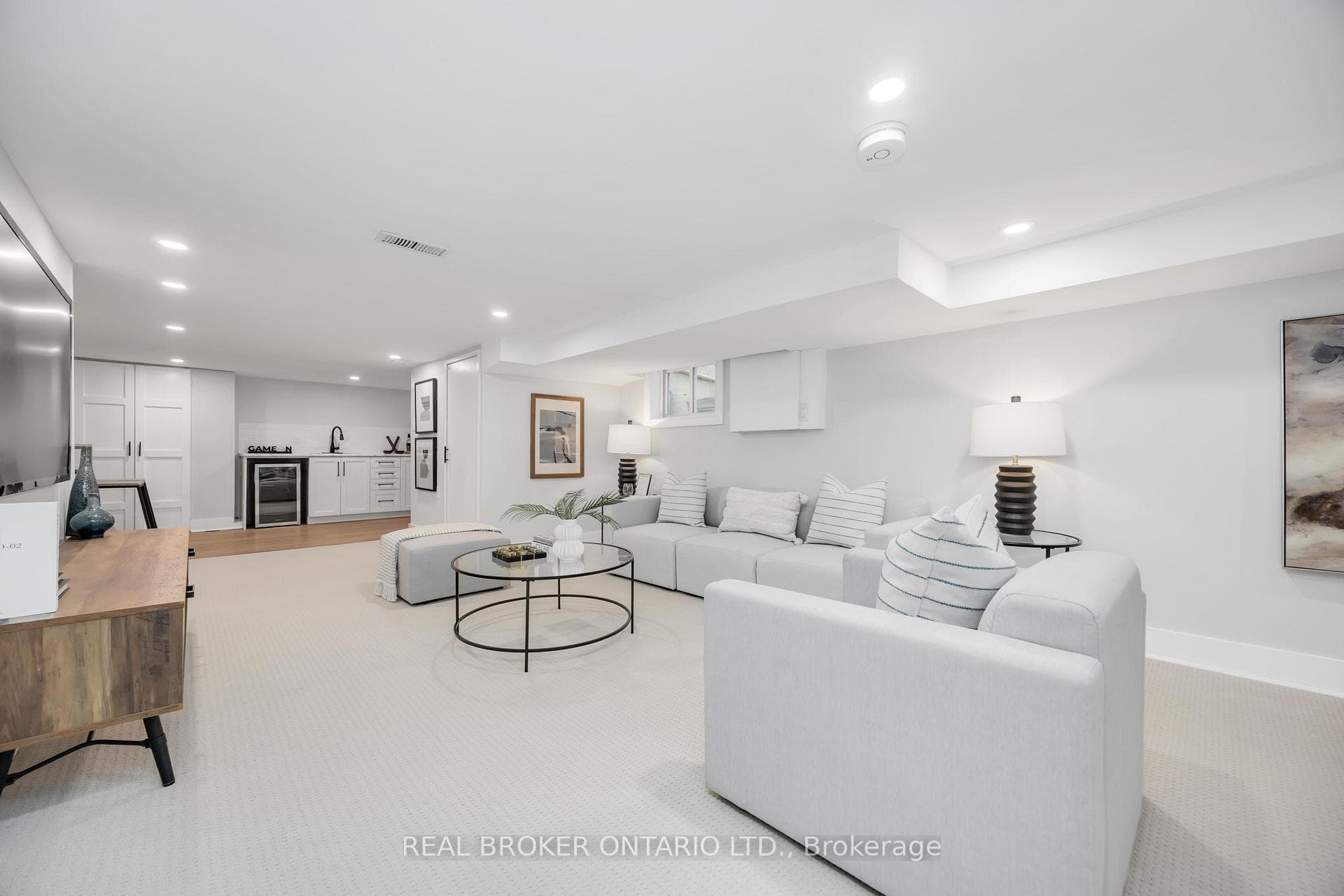 34 Earl Haig Avenue photo 30