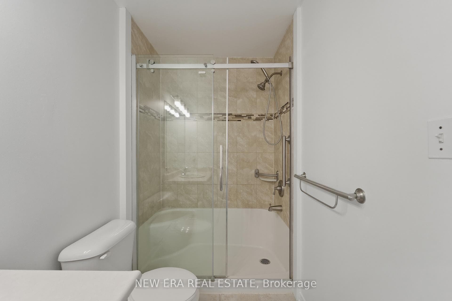 106 Aspen Springs Drive Unit 109 photo 9