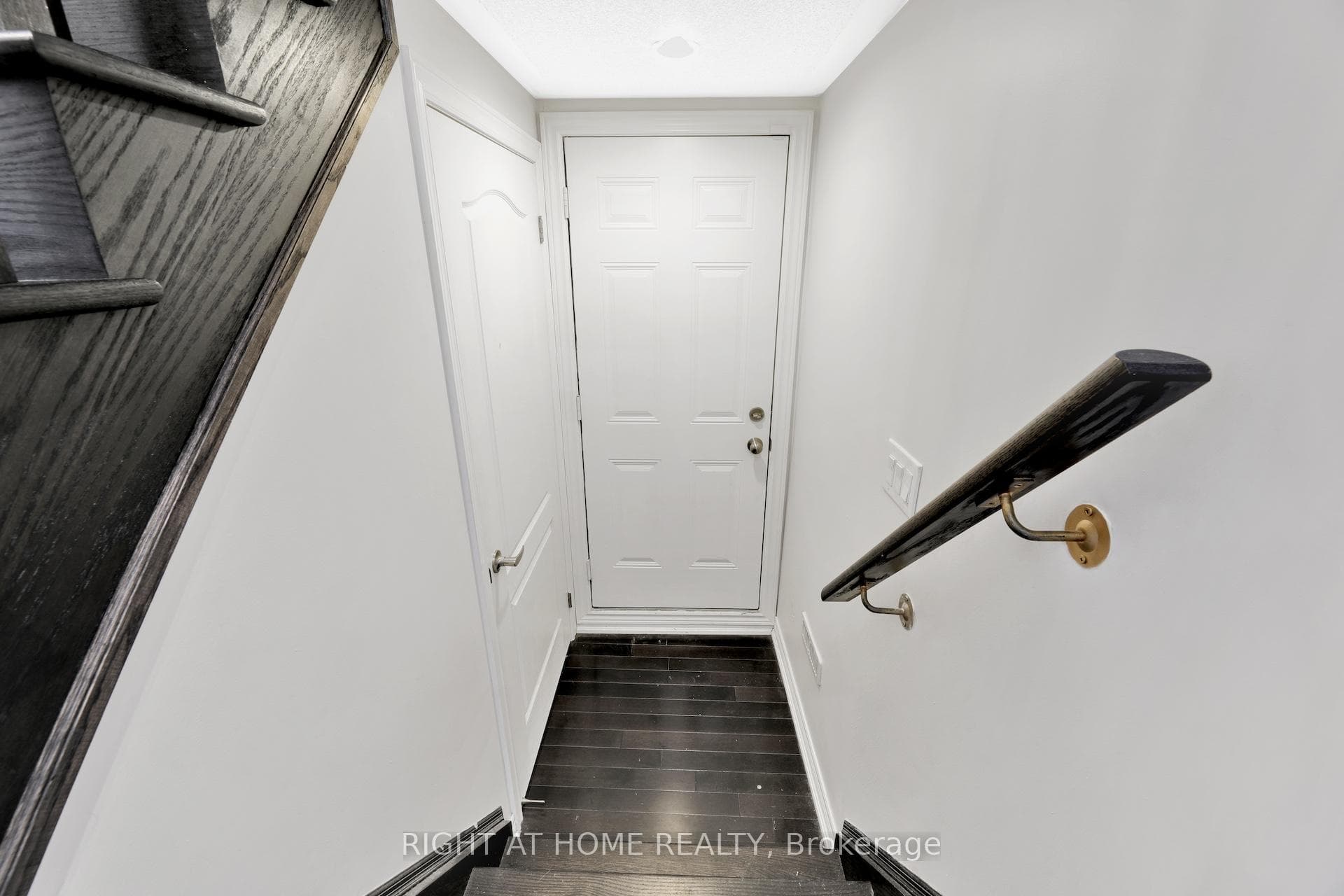 83 Relton Circle photo 22