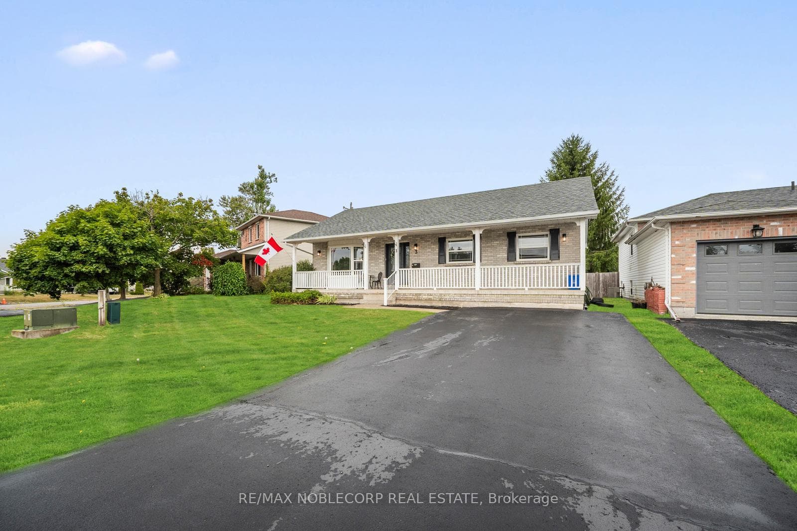 3 Shawn Avenue photo 2