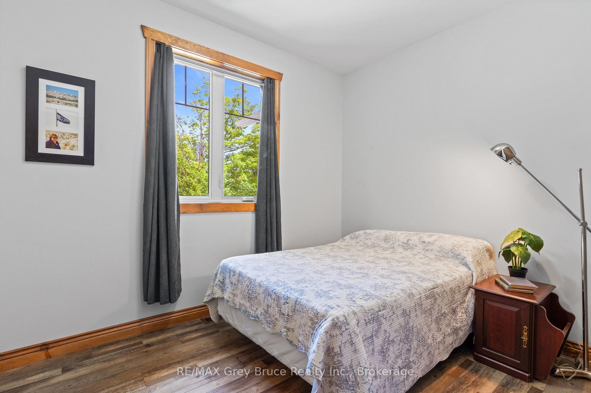 1379 West Road photo 33