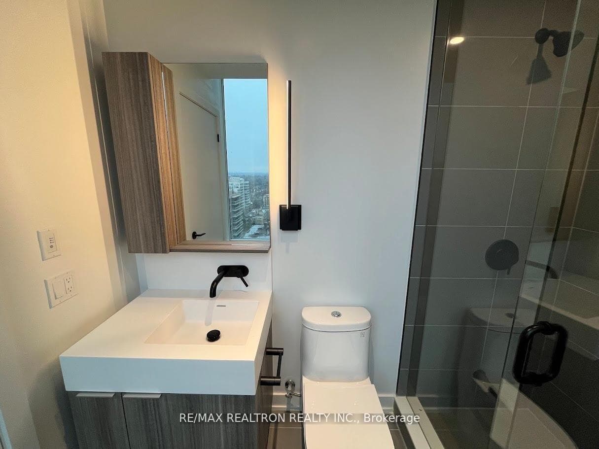 117 Broadway Avenue Unit 1709 photo 19