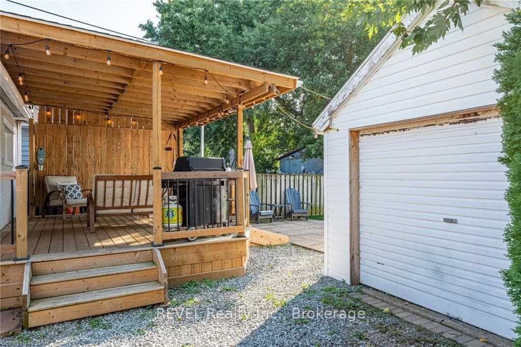 49 MARGERY Avenue photo 24