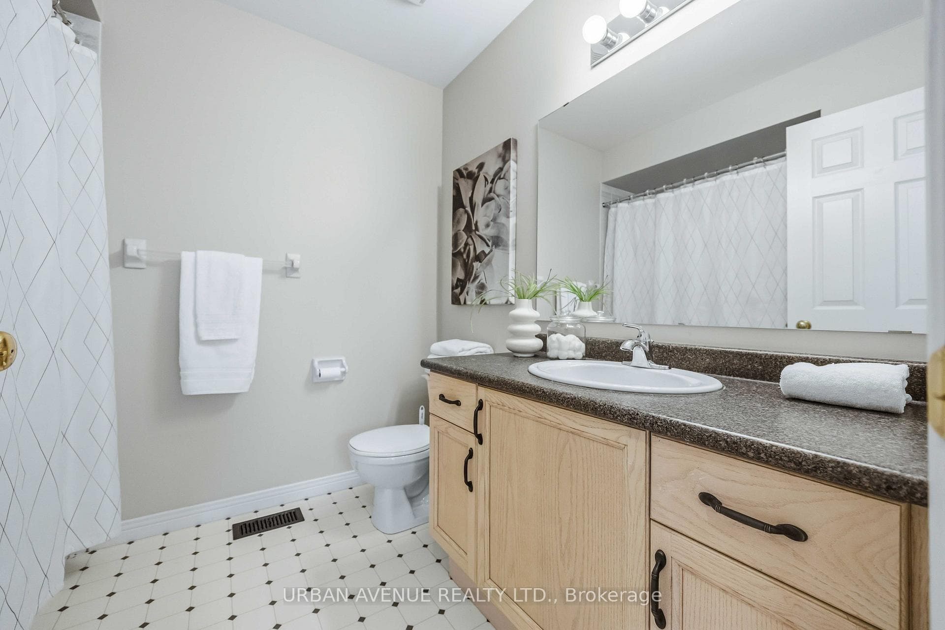 5 Caleche Avenue photo 31