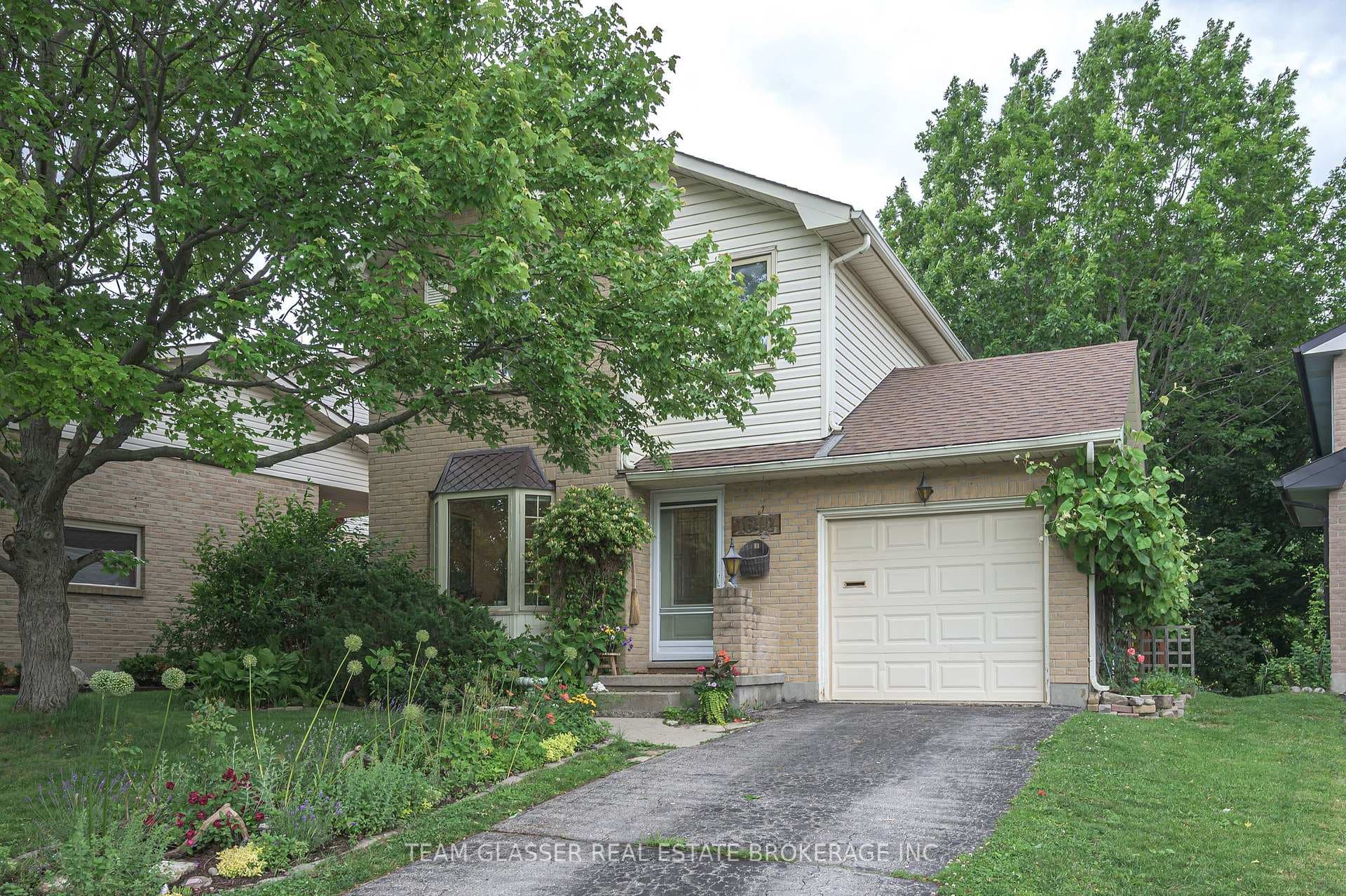 1642 ATTAWANDARON Road photo 43