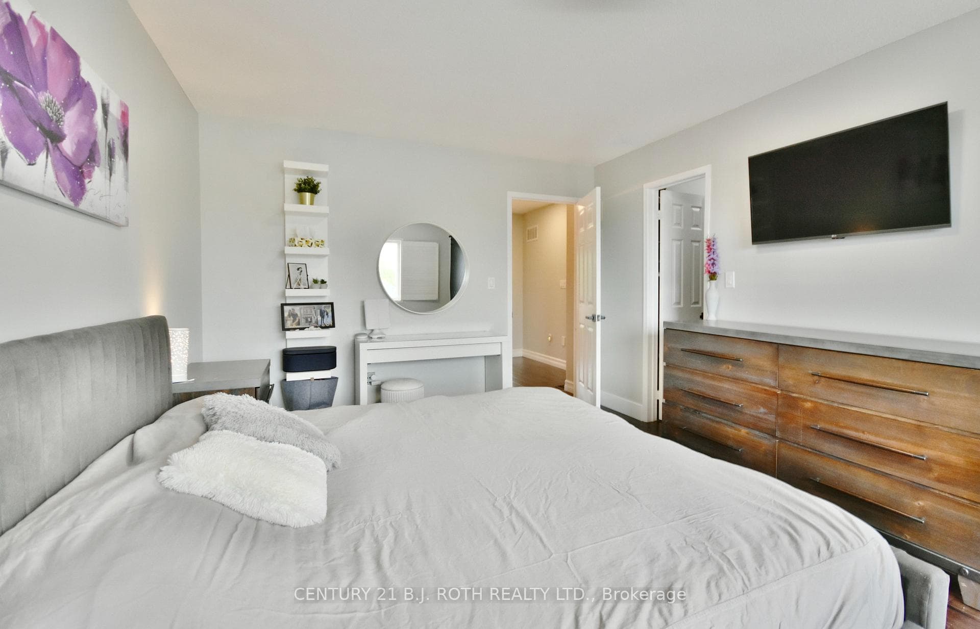 1406 Forest Street photo 30