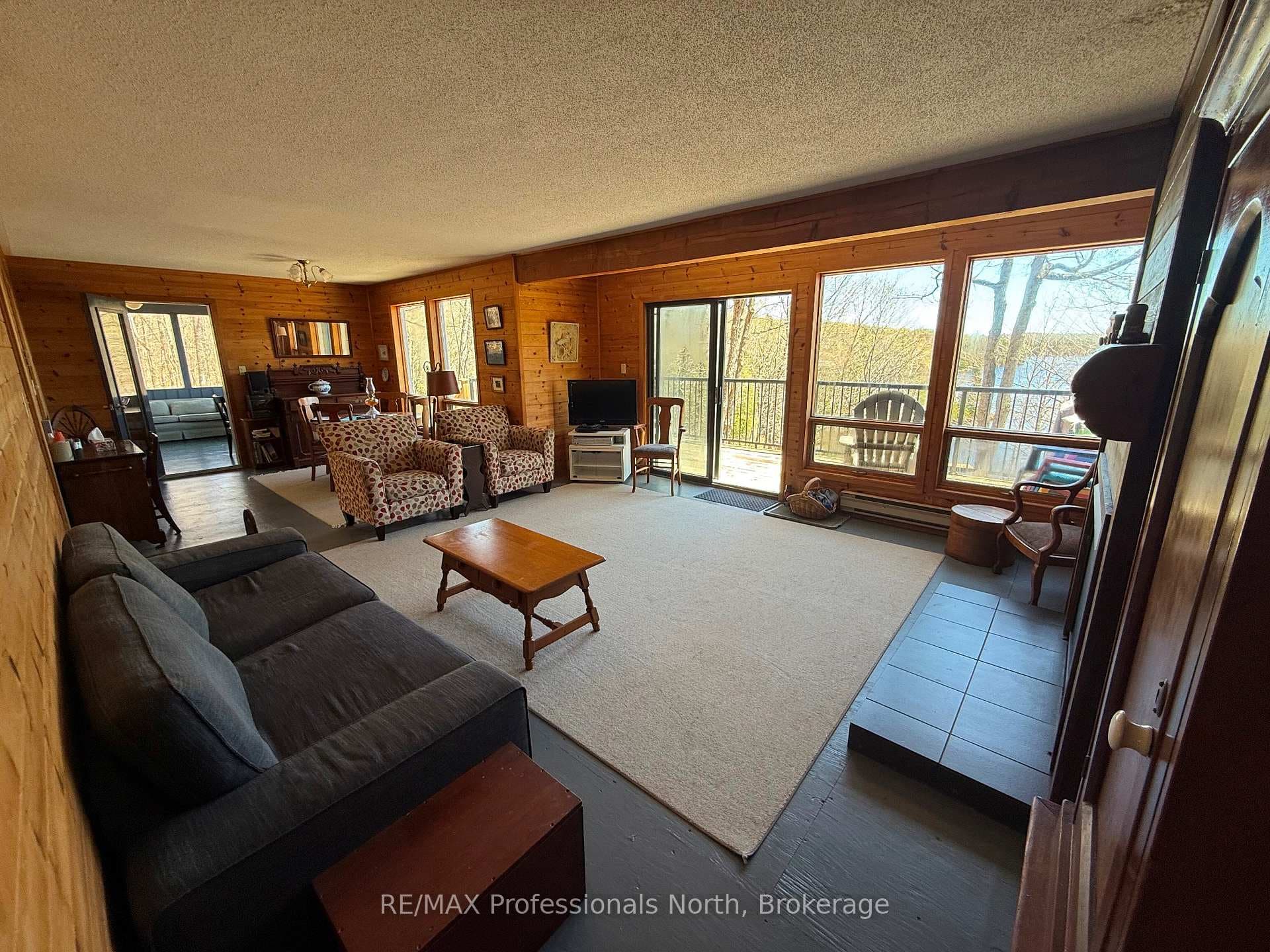 1226 Hubbard & Montgomery Lane photo 32