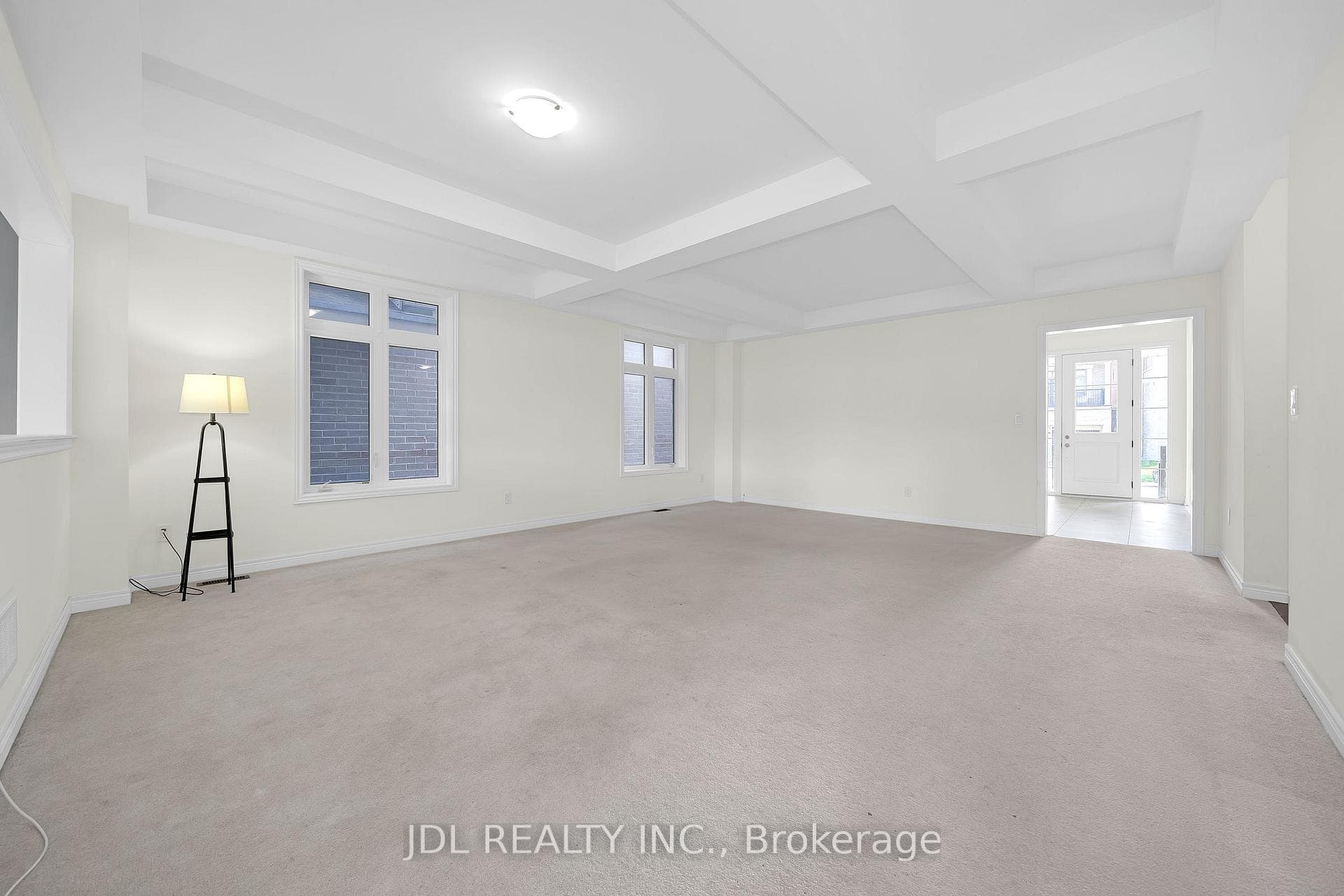 24 Forest Edge Crescent photo 14