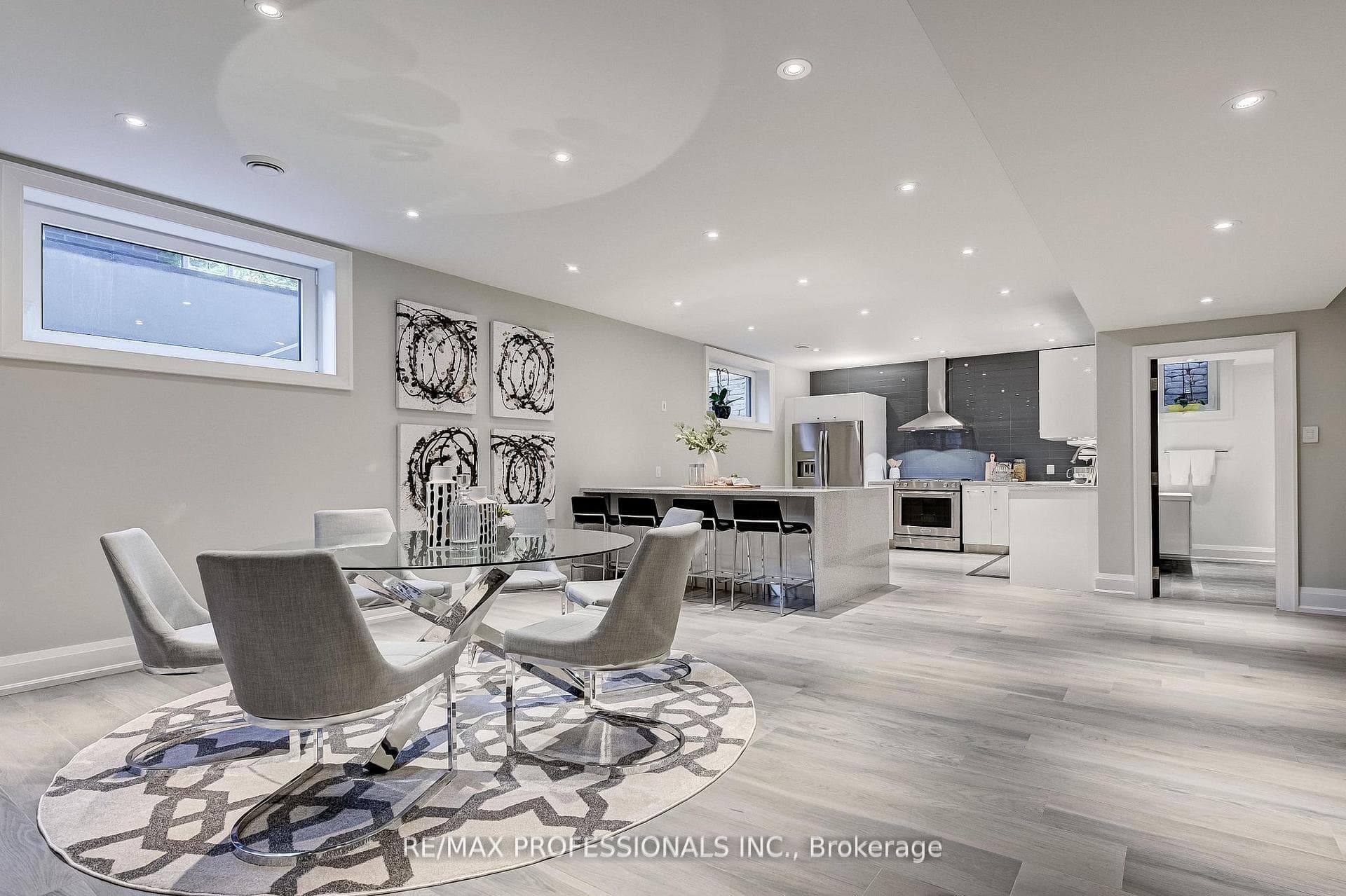509 The Kingsway N/A photo 30
