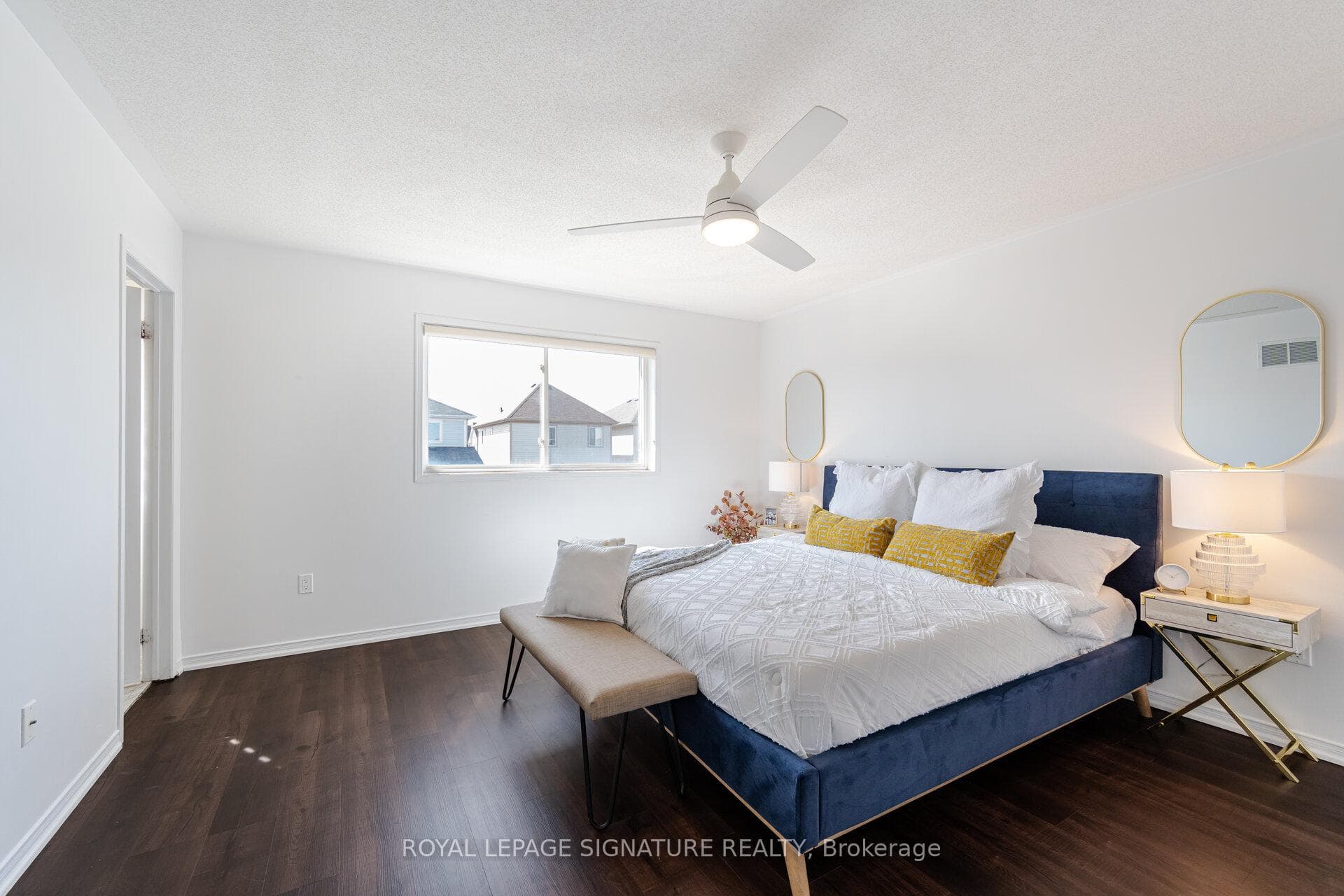 53 Presley Crescent photo 16