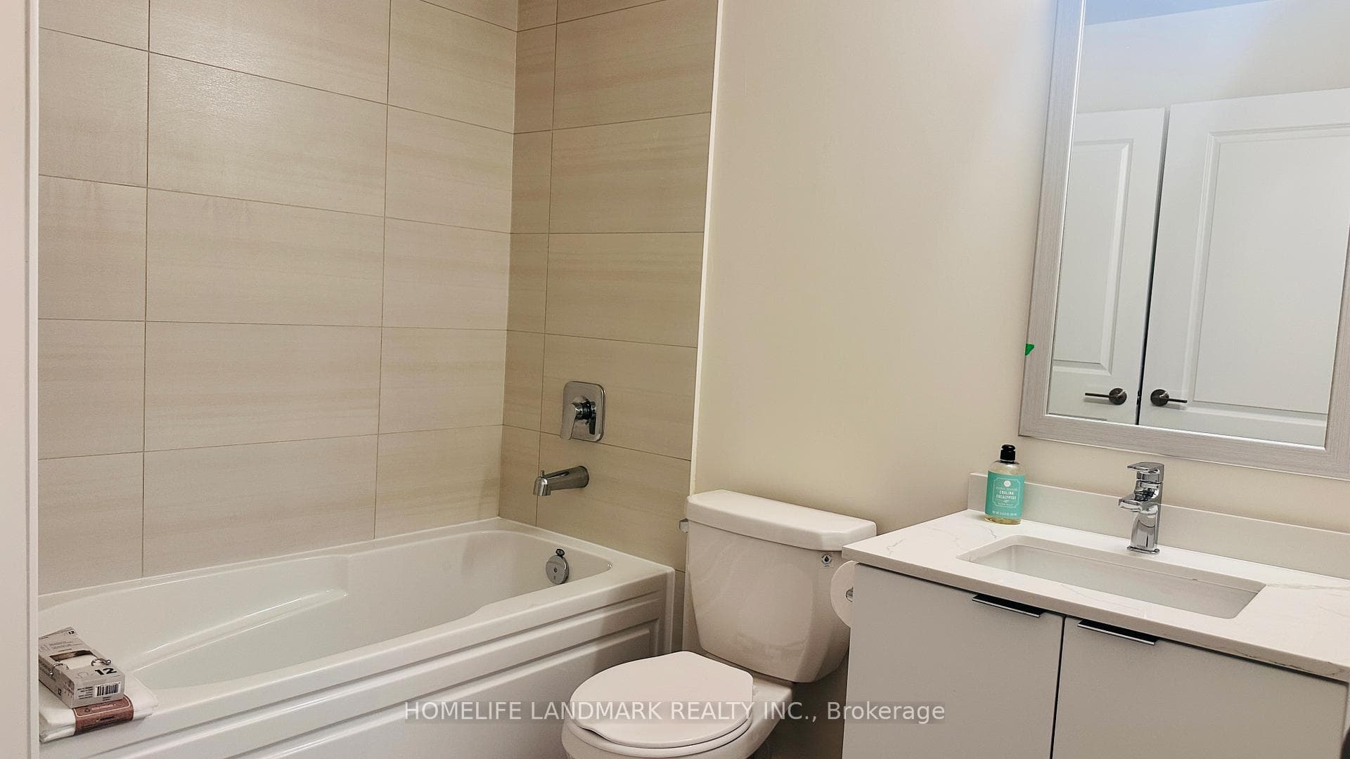 15 Watergarden Drive Unit 213 photo 4