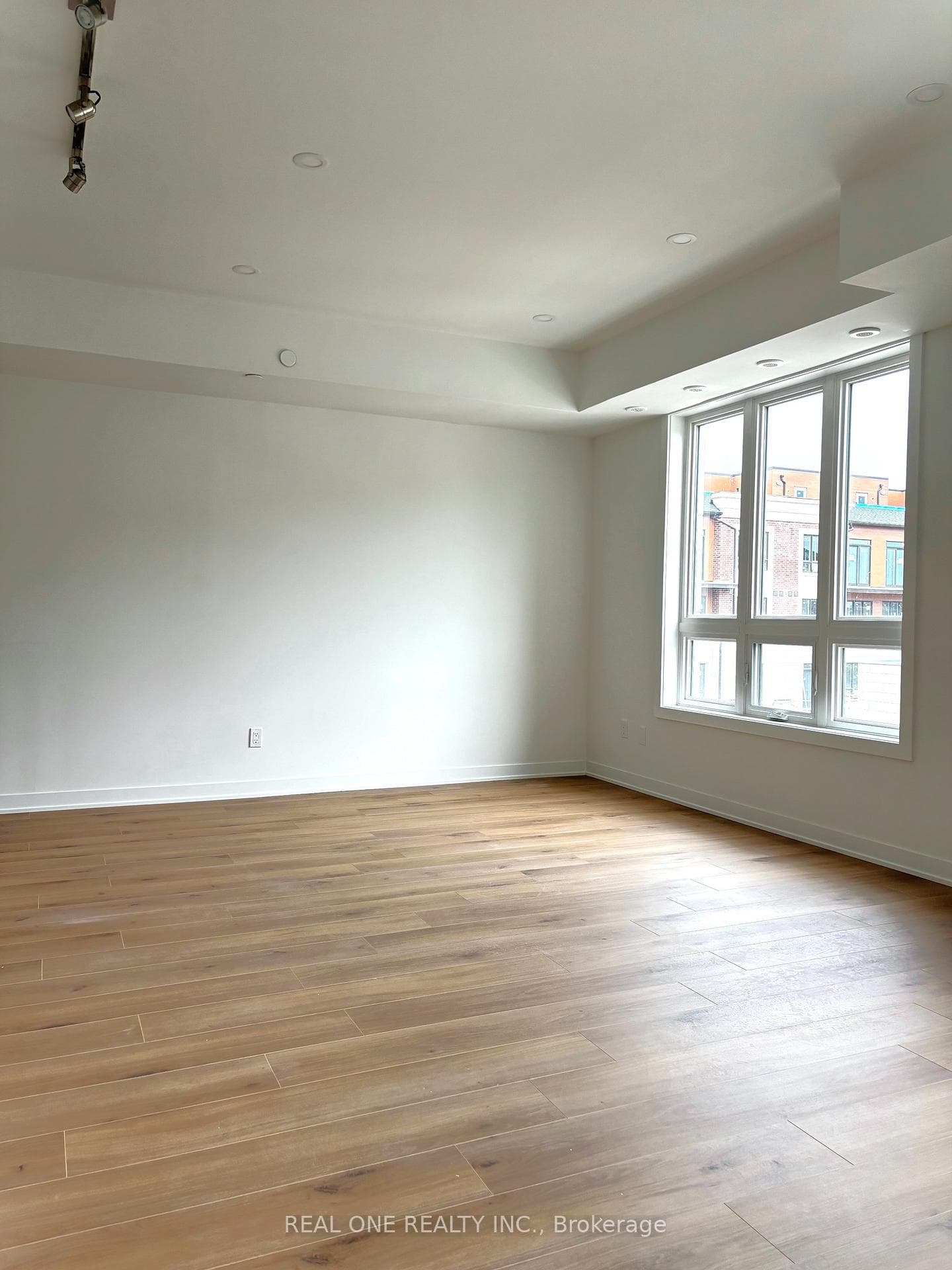 4025 Hickory Drive Unit 16 photo 10