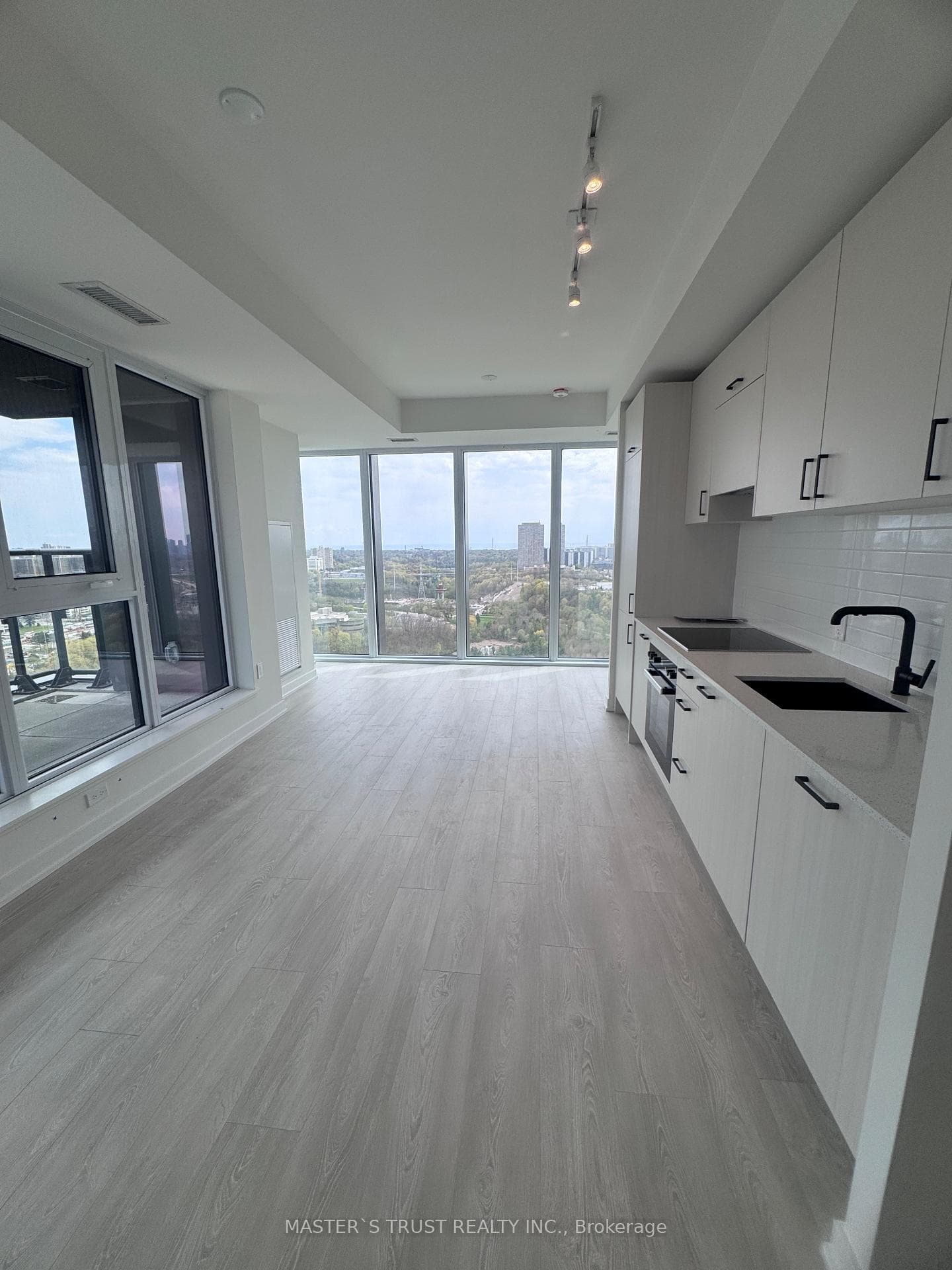 5 Quarrington Lane Unit 2609 photo 2